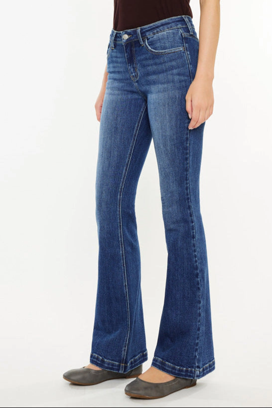 KanCan Women's Petite Essentials Mid Rise Flare Jeans Annie