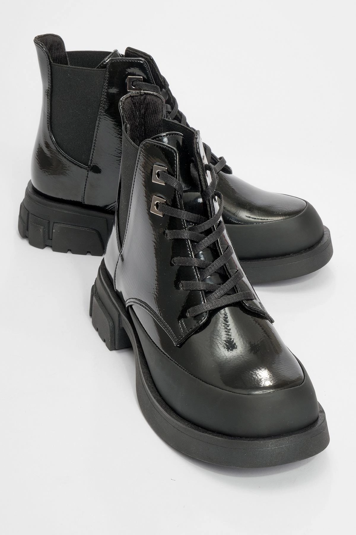 Prologue Shoes Womens Challo Combat Boot