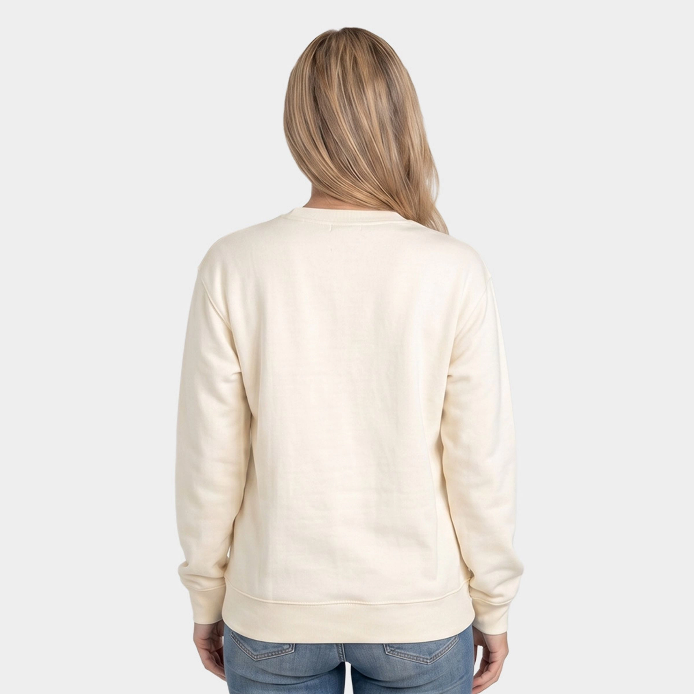 Simply Sage Market - Women's Graphic Sweatshirt Apres Ski Social Club