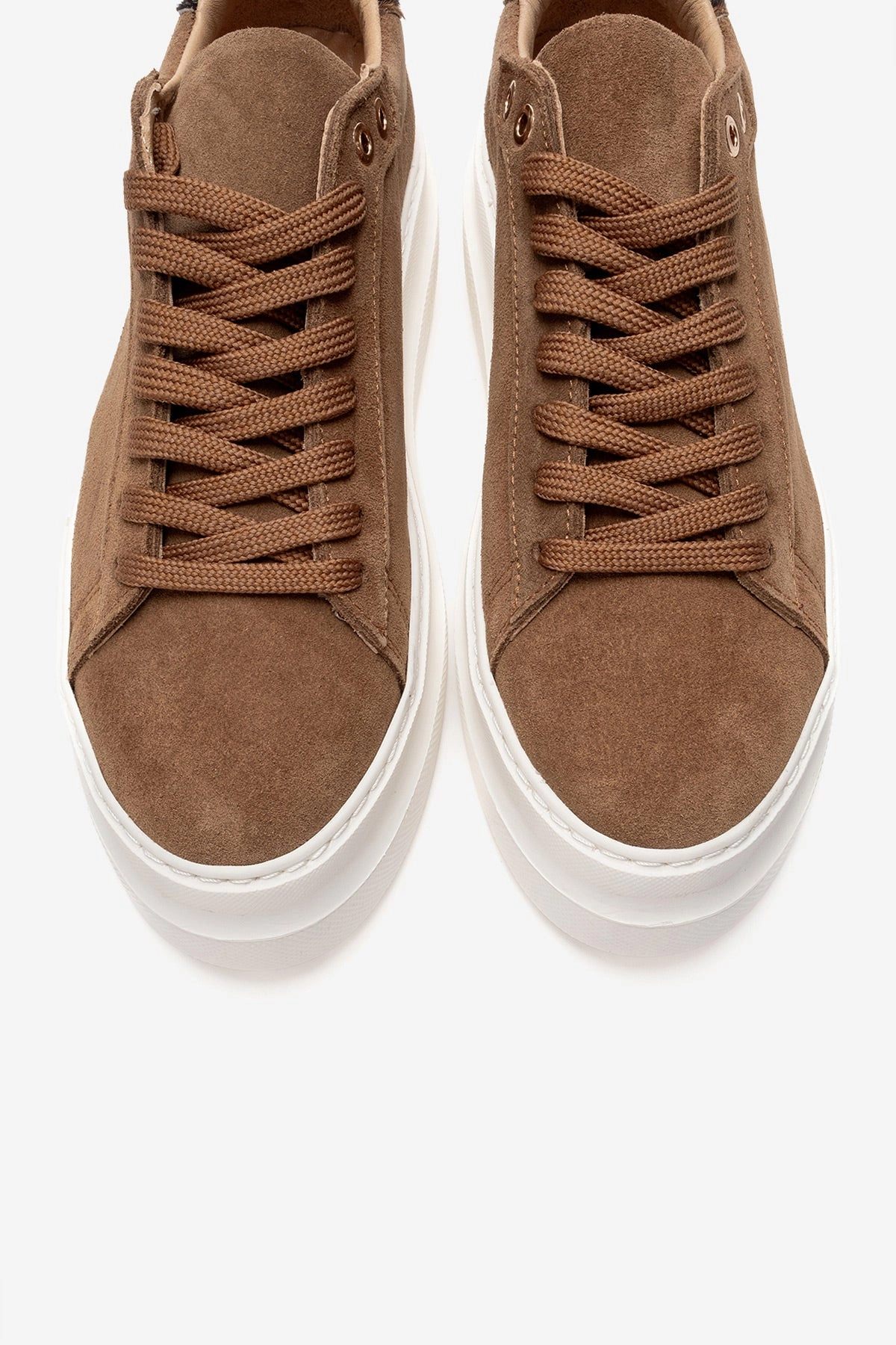 Forever & Always Womens Nera Leather Casual Sneaker