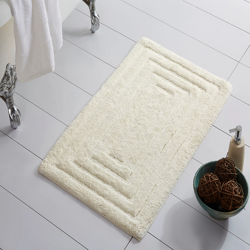 Knightsbridge Stylish And Comfortable All Season Traditional Racetrack Design Cotton Bath Rug