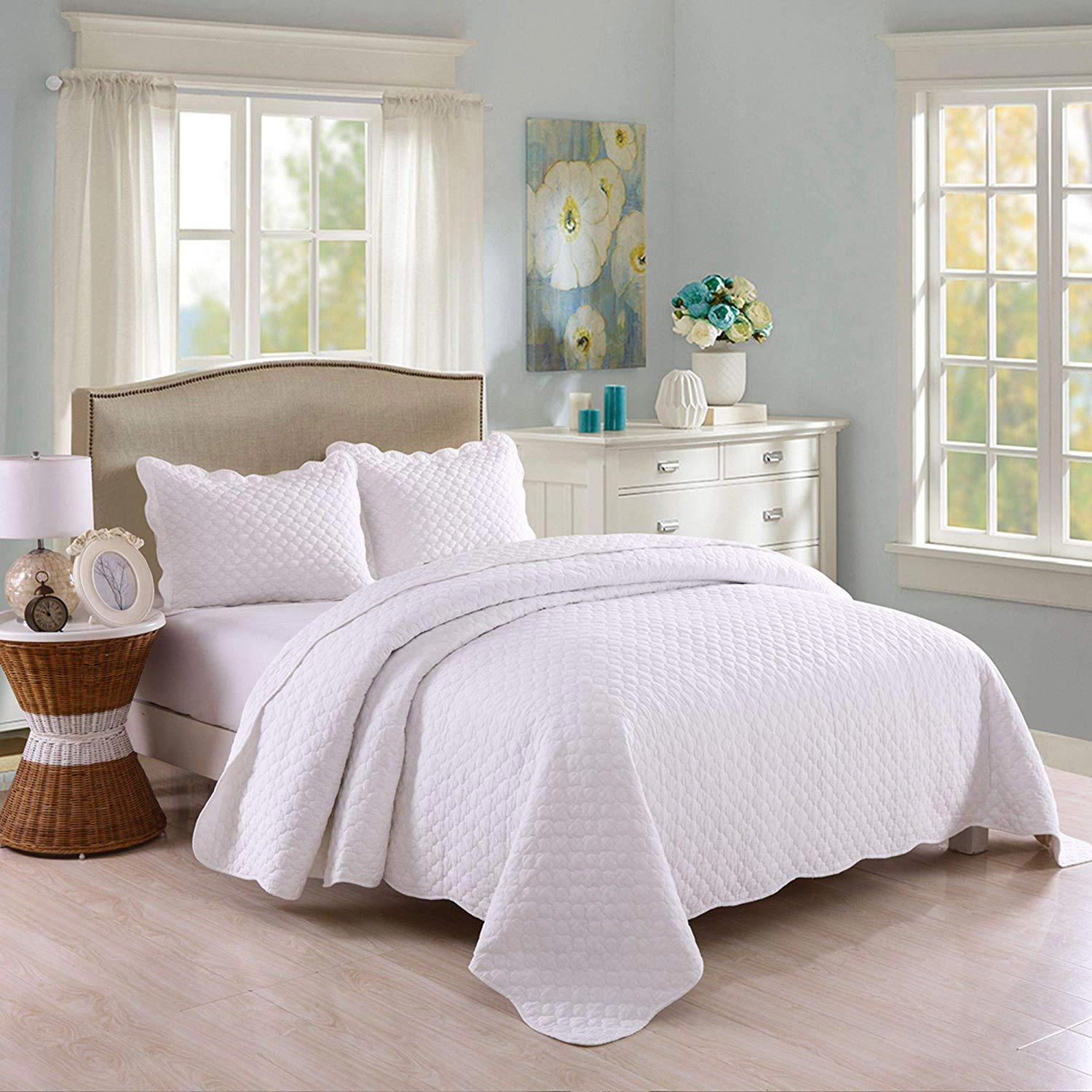 MarCielo 3 Piece 100% Cotton White Quilt Set, Lightweight Quilted Bedspread Set