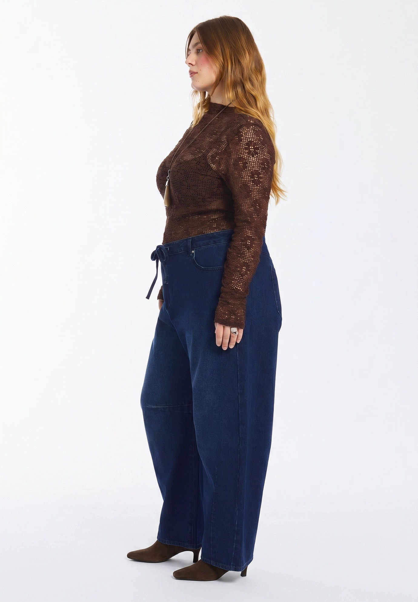 June & Vie Women's Plus Dramatic Drawstring Barrel Jean