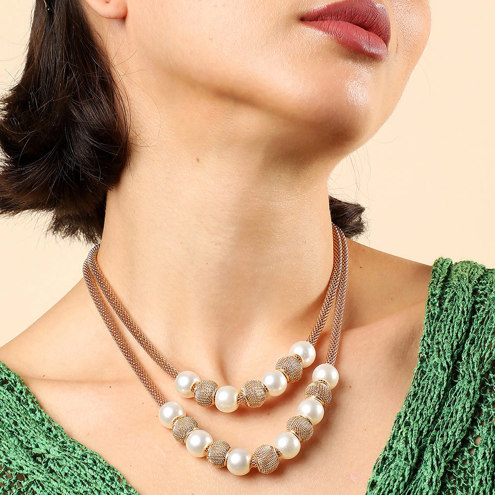 SOHI Women's Gold Plated Pearl Necklace