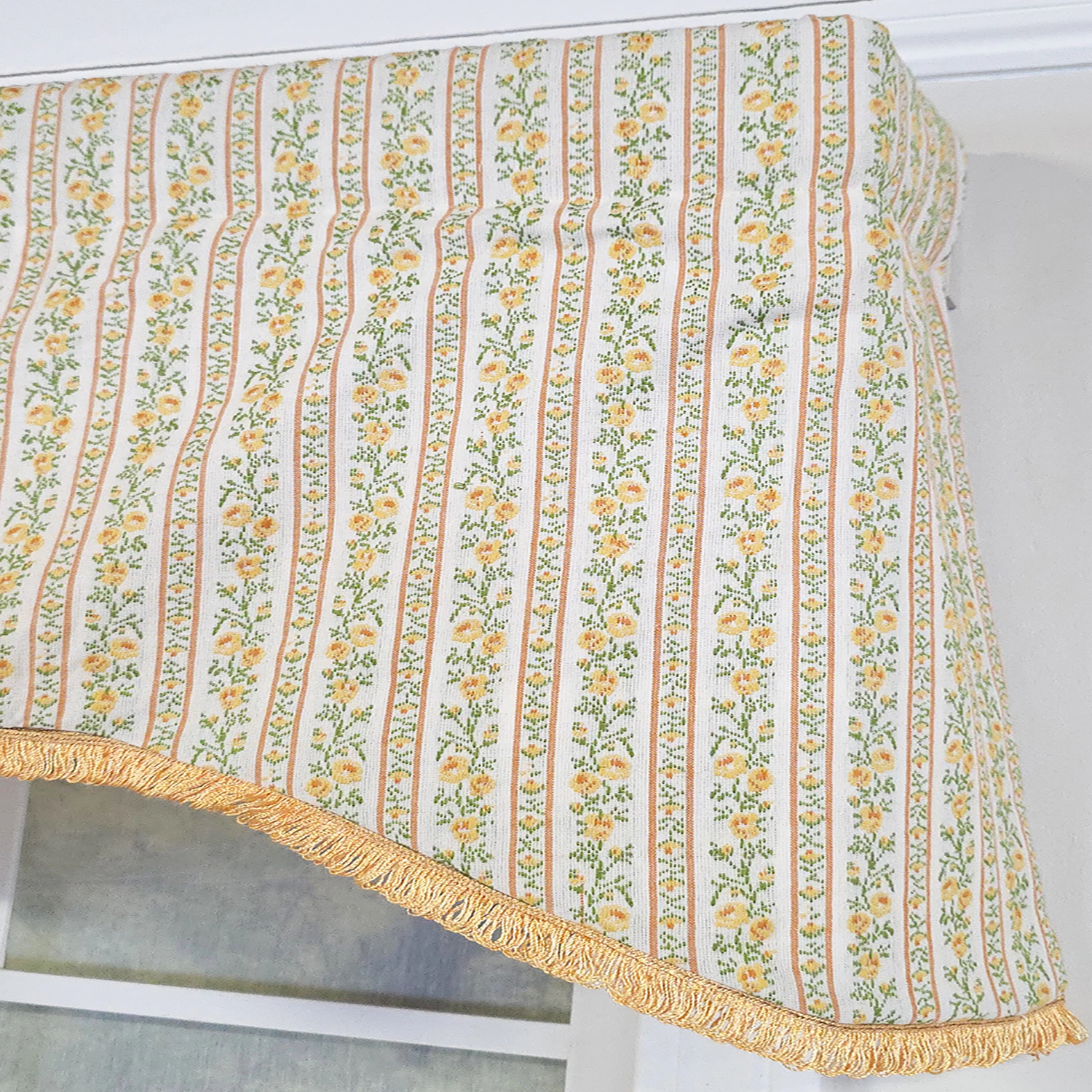 RLF Home Rosalinda Cornice 100% Cotton Rod Pocket Lined  Window Valance 50" x 17" Yellow