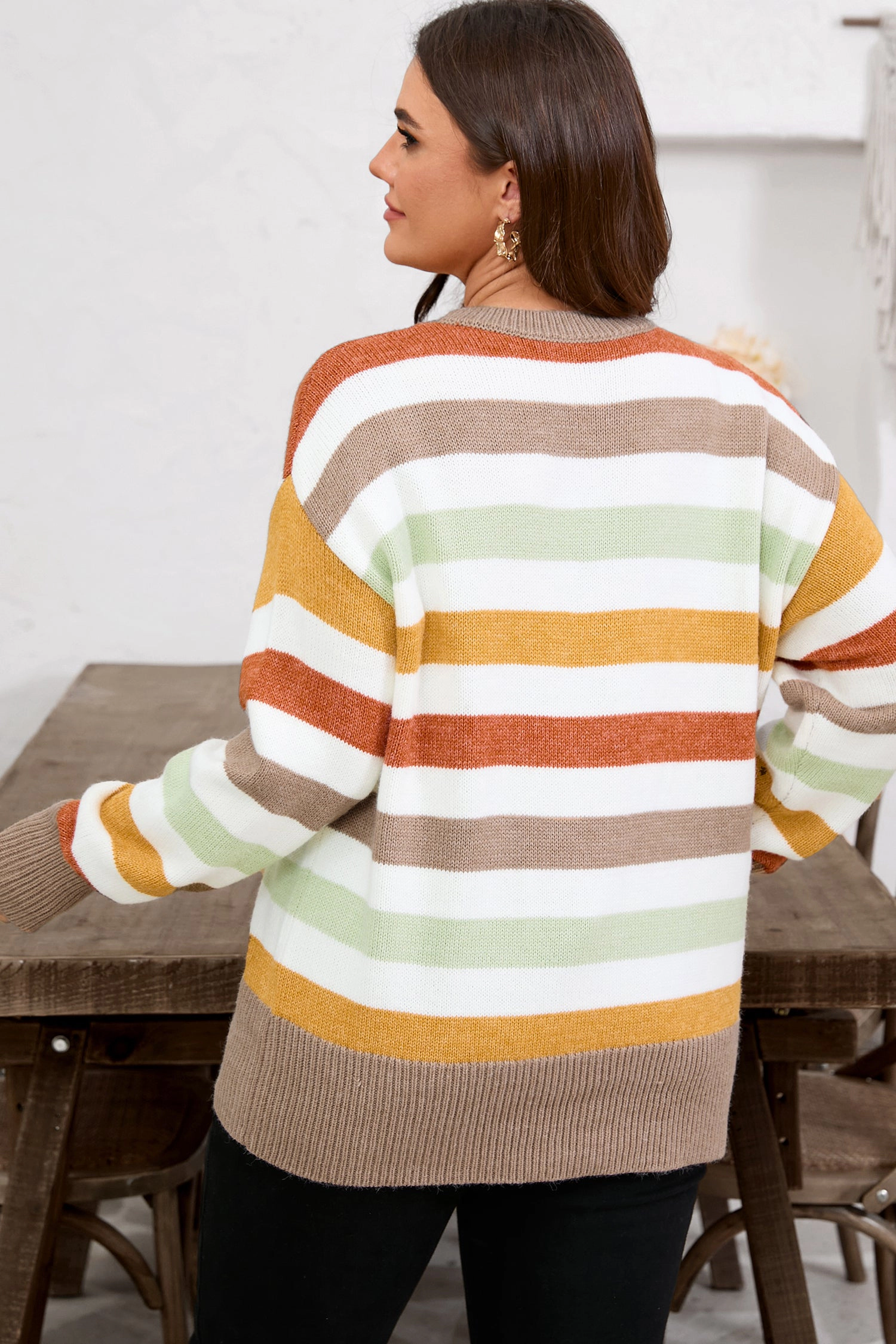 Threaded Pear Women's Wrenleigh Colorblock Drop Shoulder PLUS Sweater