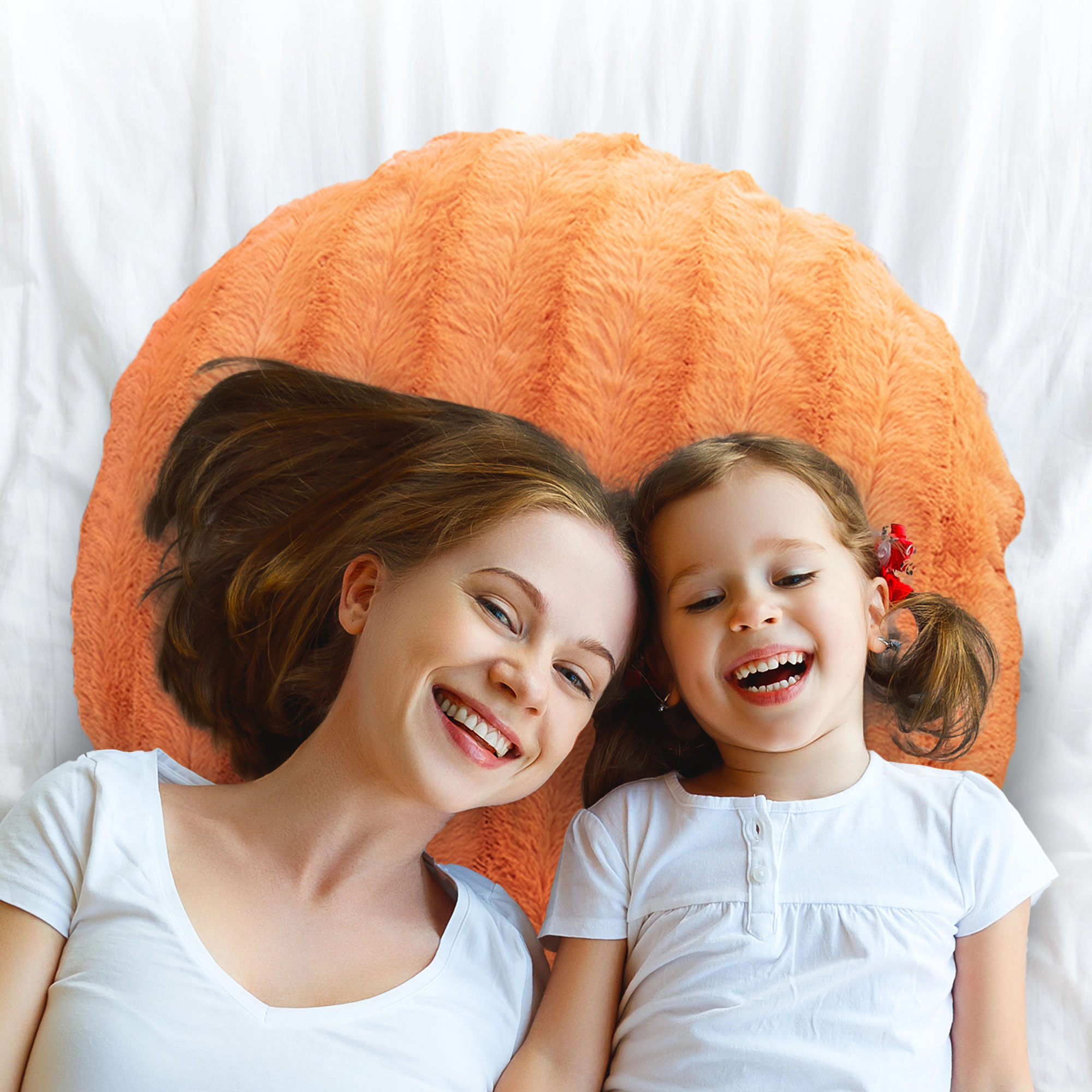 Cheer Collection 18-Inch Round Faux Fur Decorative Throw Pillows with Inserts, 2-Pack