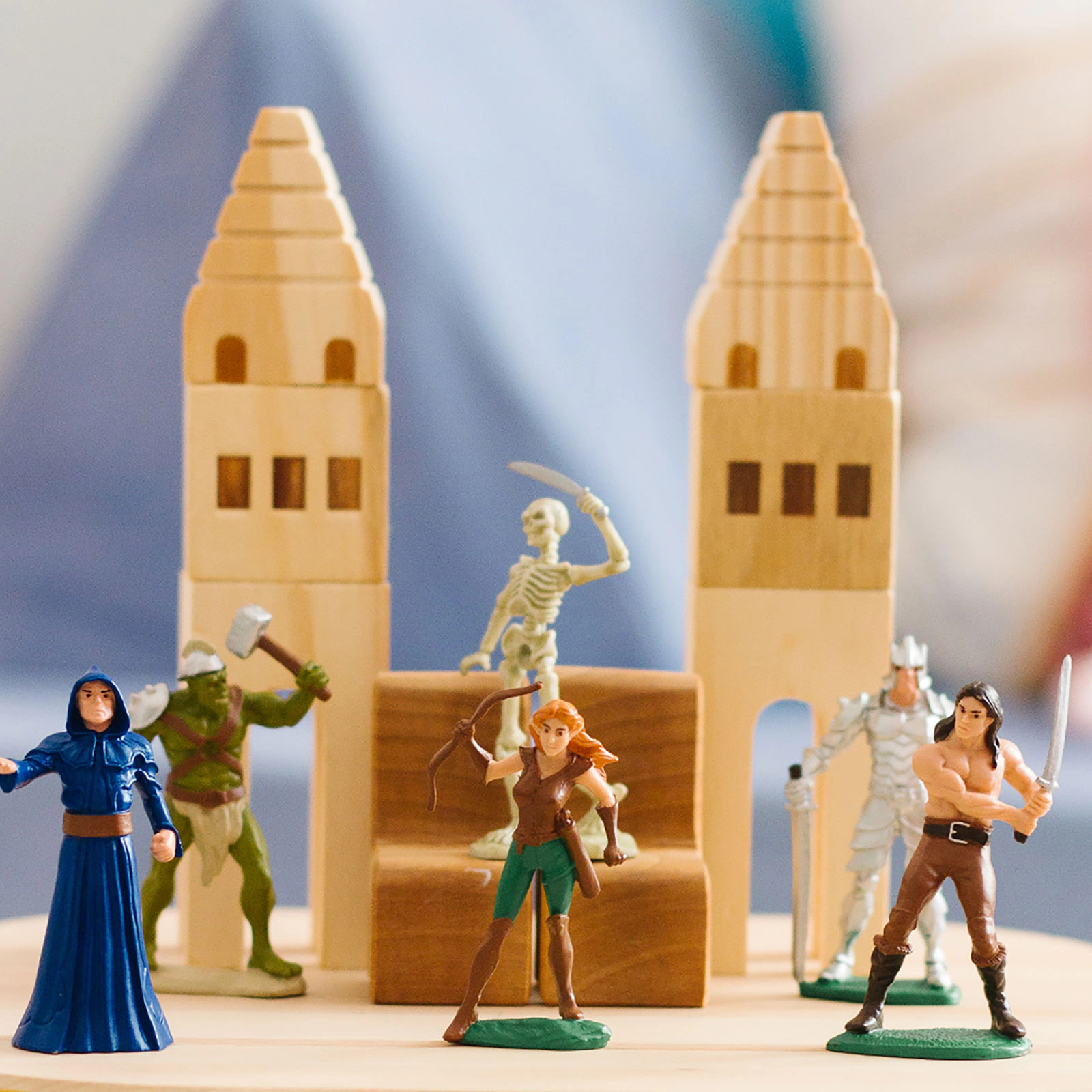 Safari Ltd. - Heroes & Monsters Designer Toob - contains 6 Mini Figurines