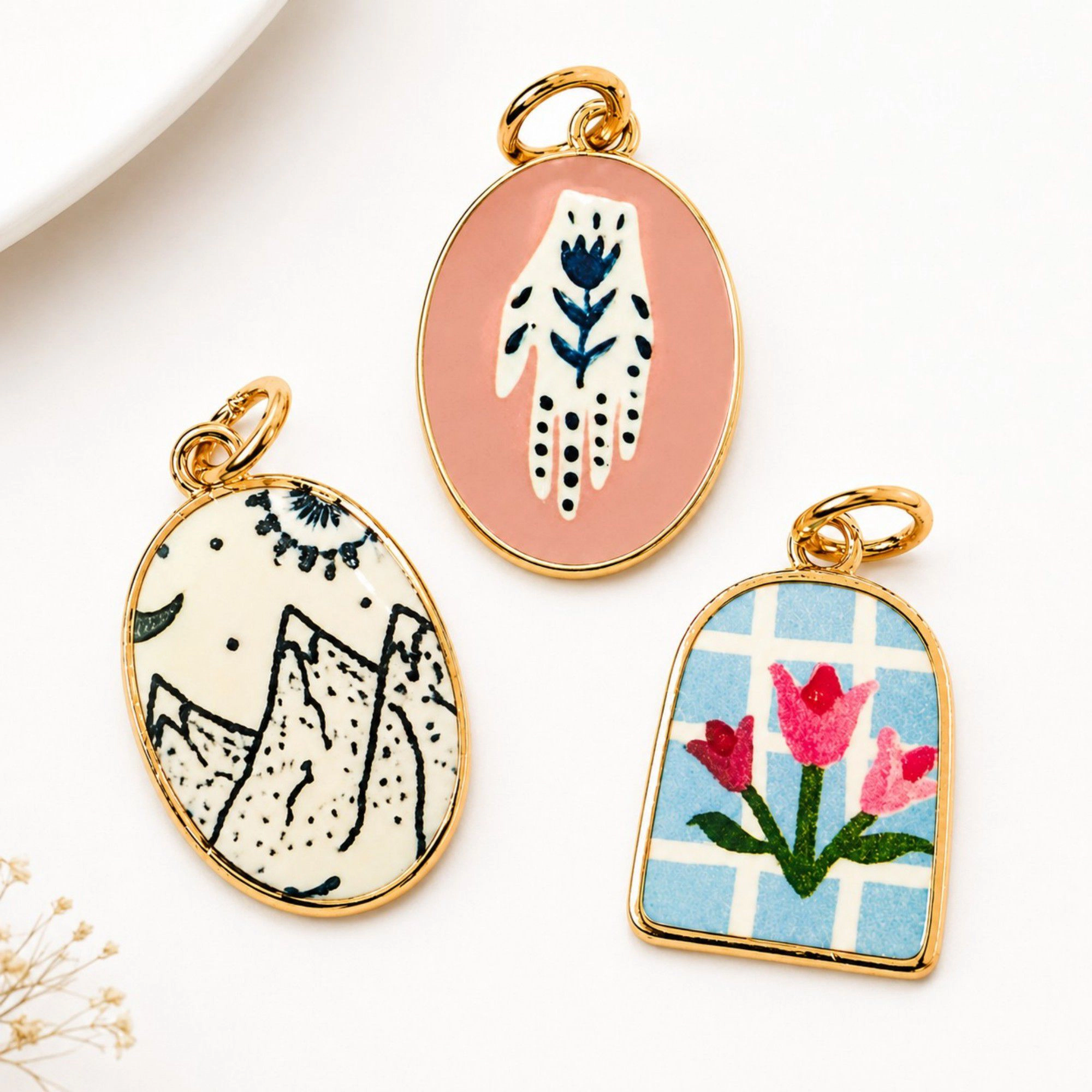 Alilang Women's 3pc Scenic Artwork Keychain Bag Charm Set with Gold Tone Trim for Bags and Keys