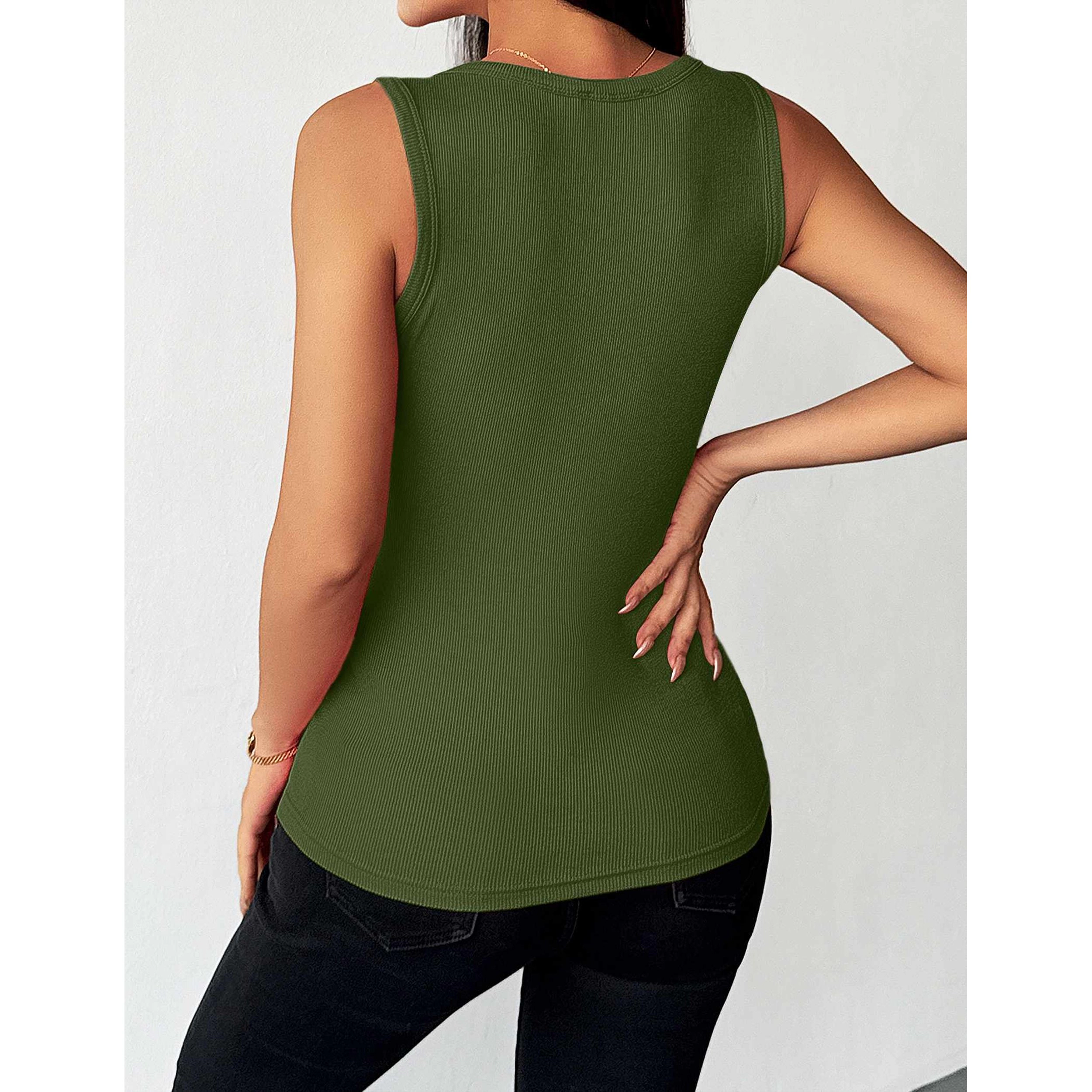 Zeagoo Women's Scoop Neck Ribbed Sleeveless Slim Fit Knit Cami Tank Top