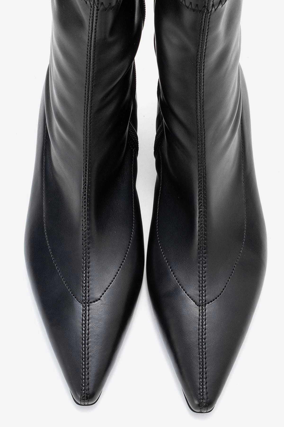 Prologue Shoes Womens Alora Kitten Heel Boot