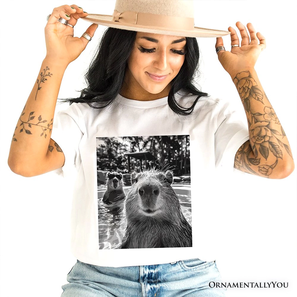 OrnamentallyYou Unisex Funny Capybara Selfie Meme T-Shirt
