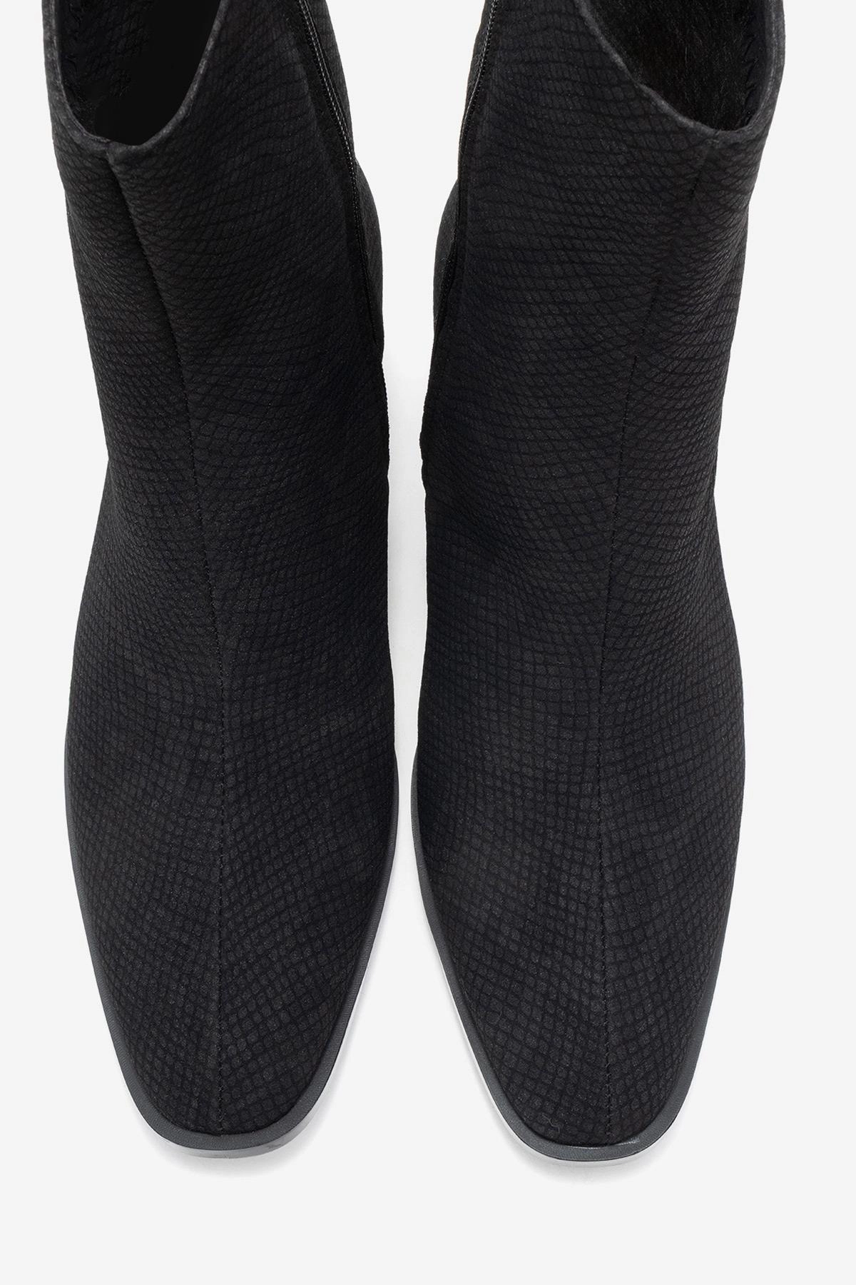 Prologue Shoes Womens Chara Block Heel Ankle Boot