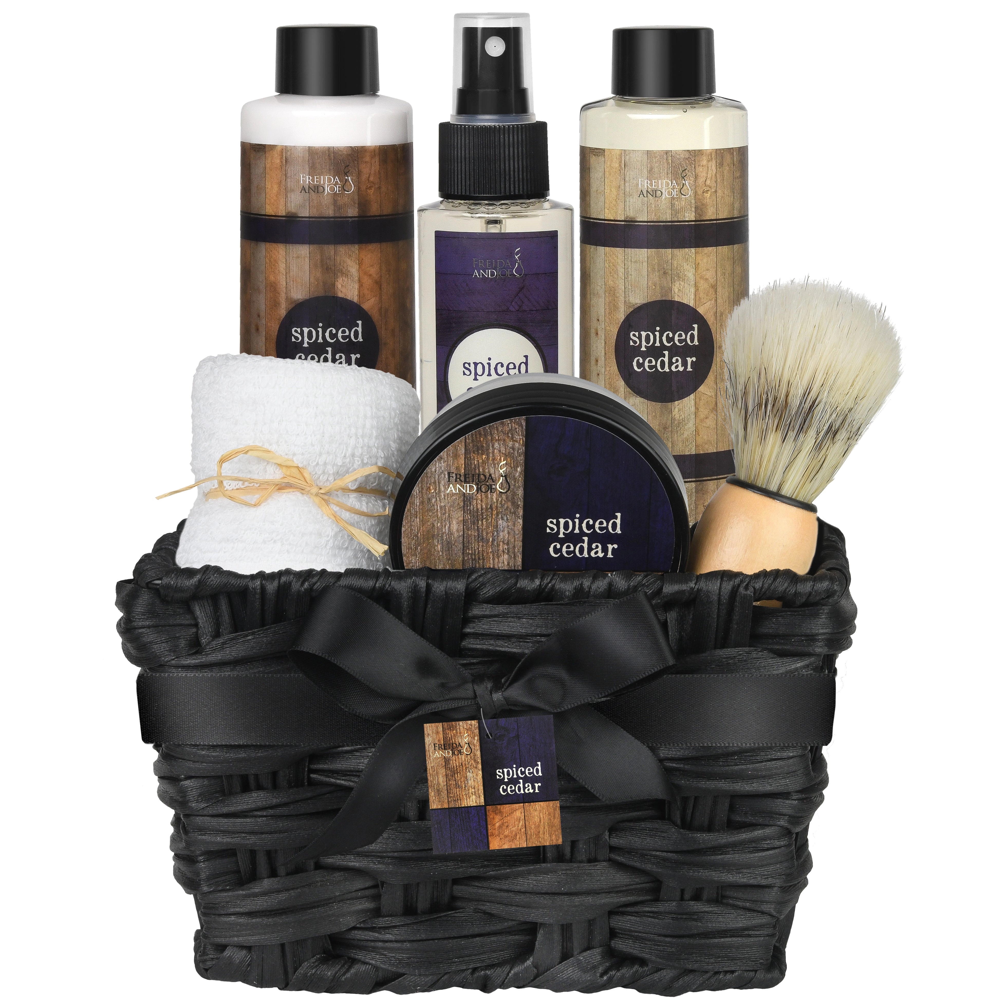 Freida and Joe Men’s  Spiced Cedar Spa Gift Basket