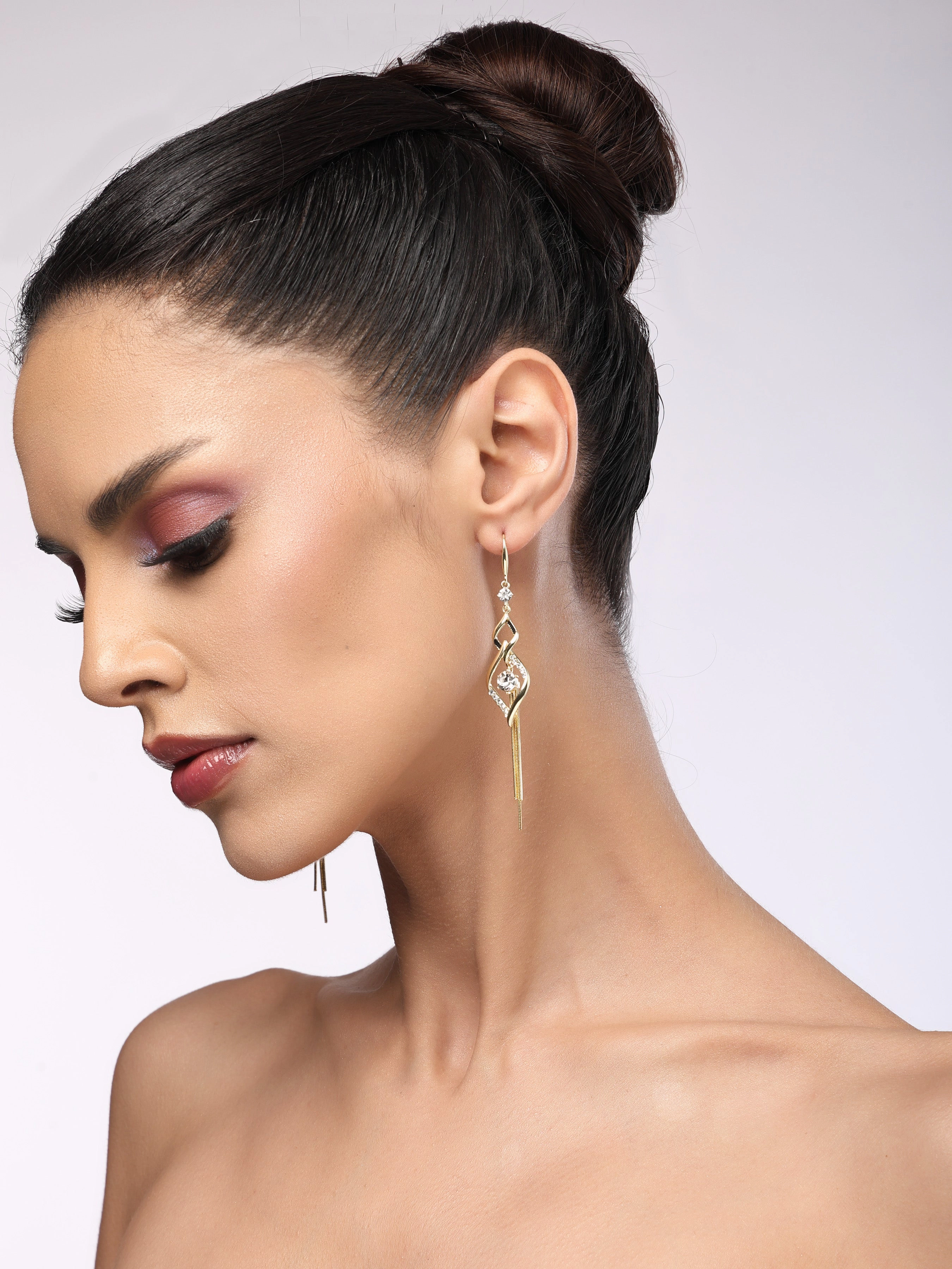 AGP PARIS Womens Twist Link Tassel Drop Earrings