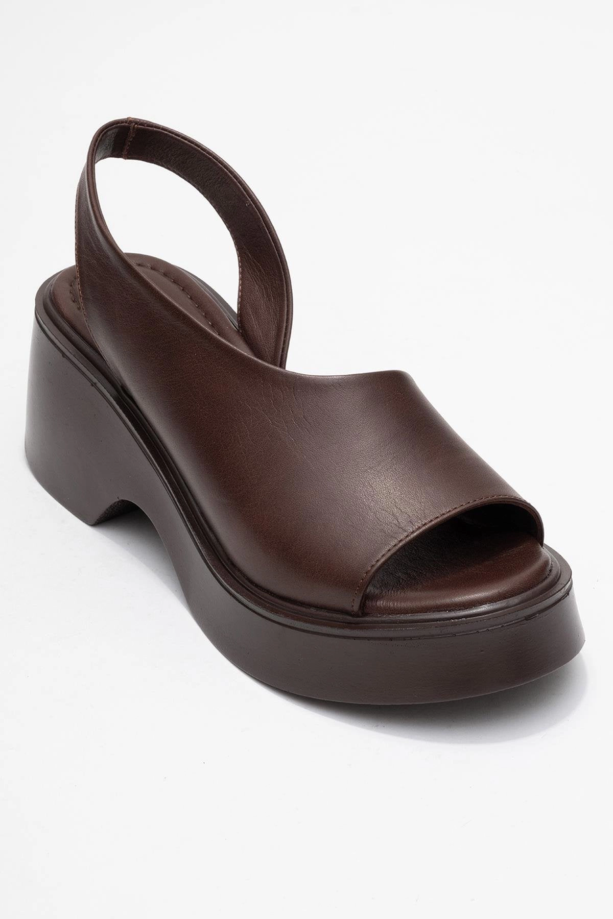 Forever & Always Womens ROY Leather Wedge Sandals