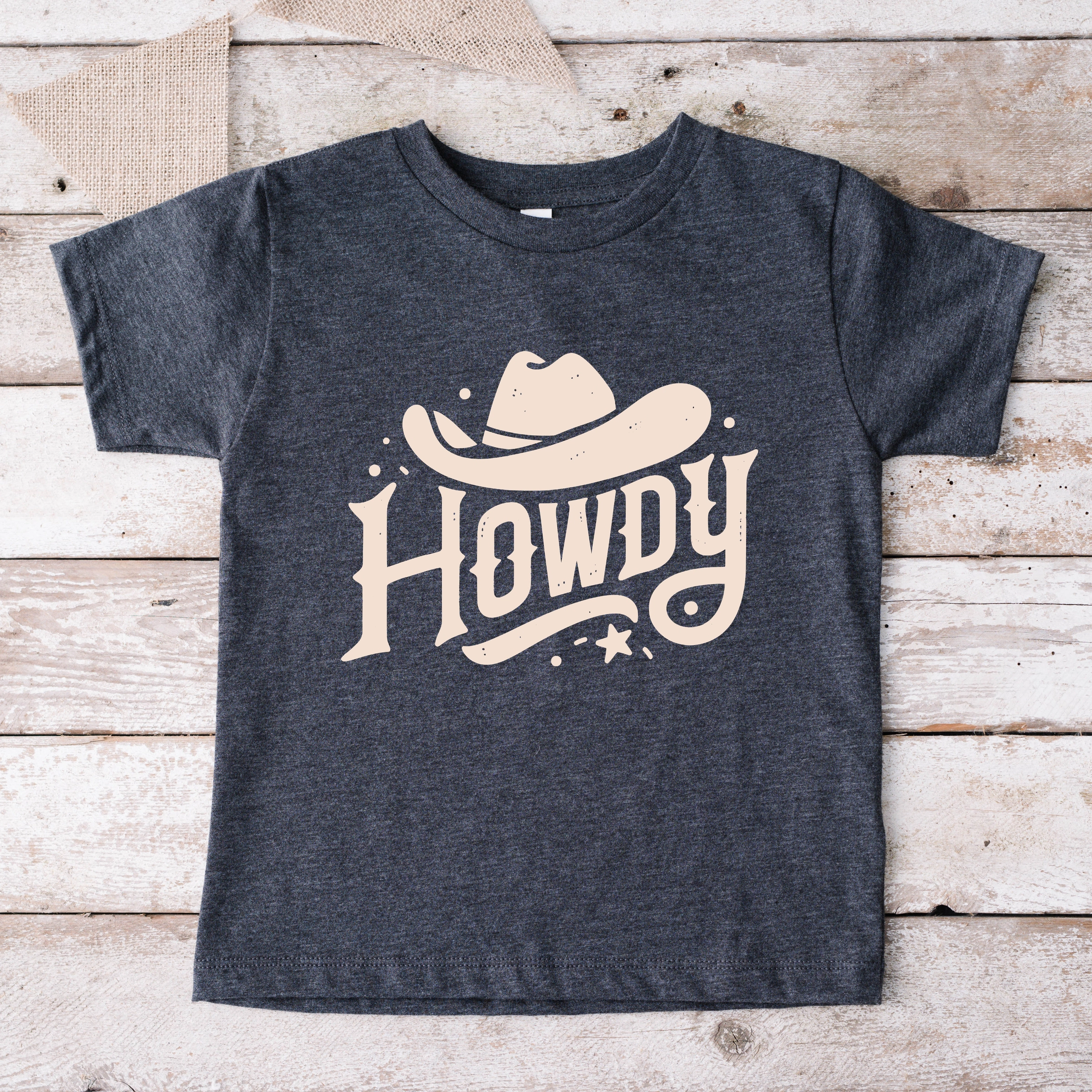 The Juniper Shop - Howdy Western Hat Toddler Short Sleeve Graphic T-Shirt