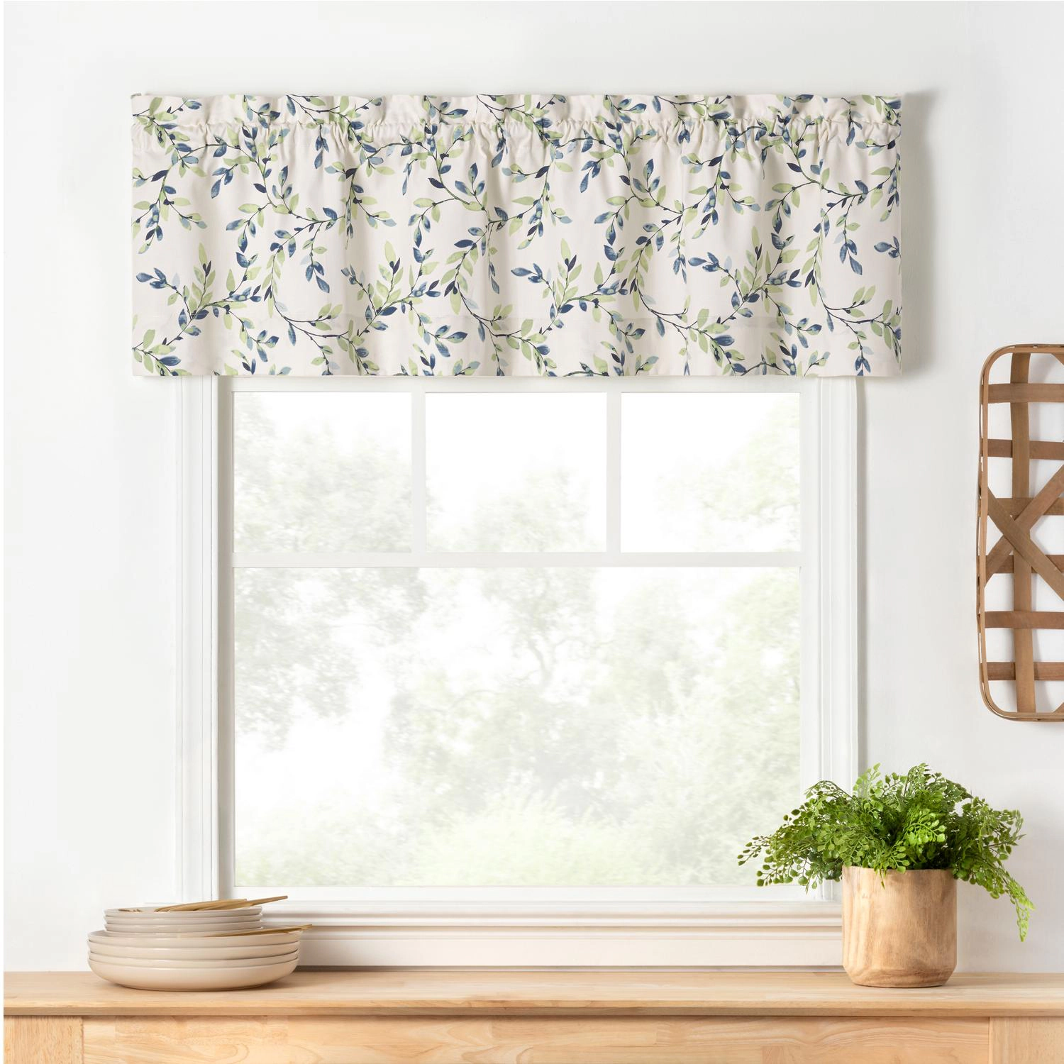 Ellis Vintage Stylish Medium Scale Printed Vine Pattern 1.5" Rod Pocket Tailored Valance for Windows 58"x15" Azure