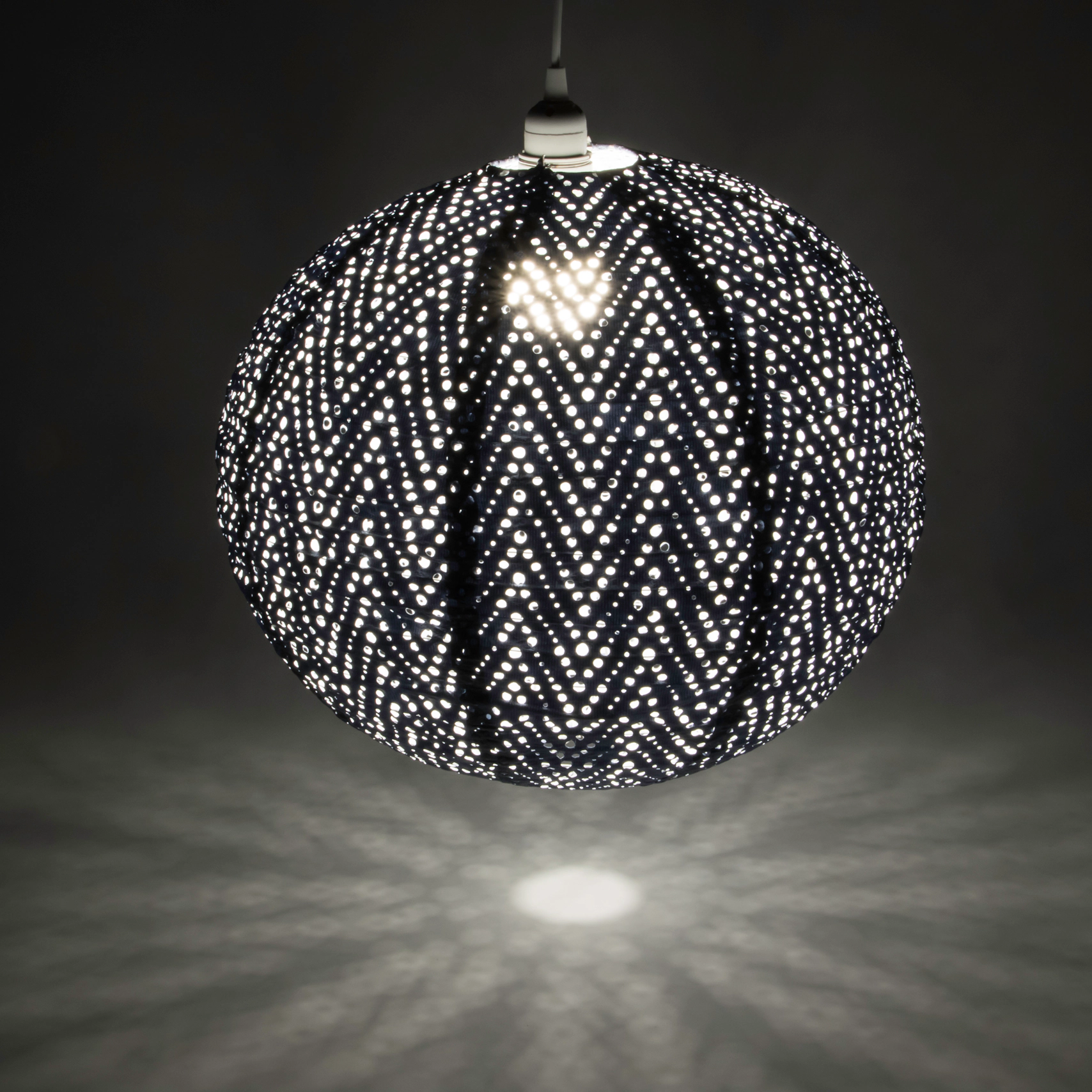 Allsop Home & Garden Soji Stella Nova Chevron 18 Indoor Outdoor Pendant Lamp 120V