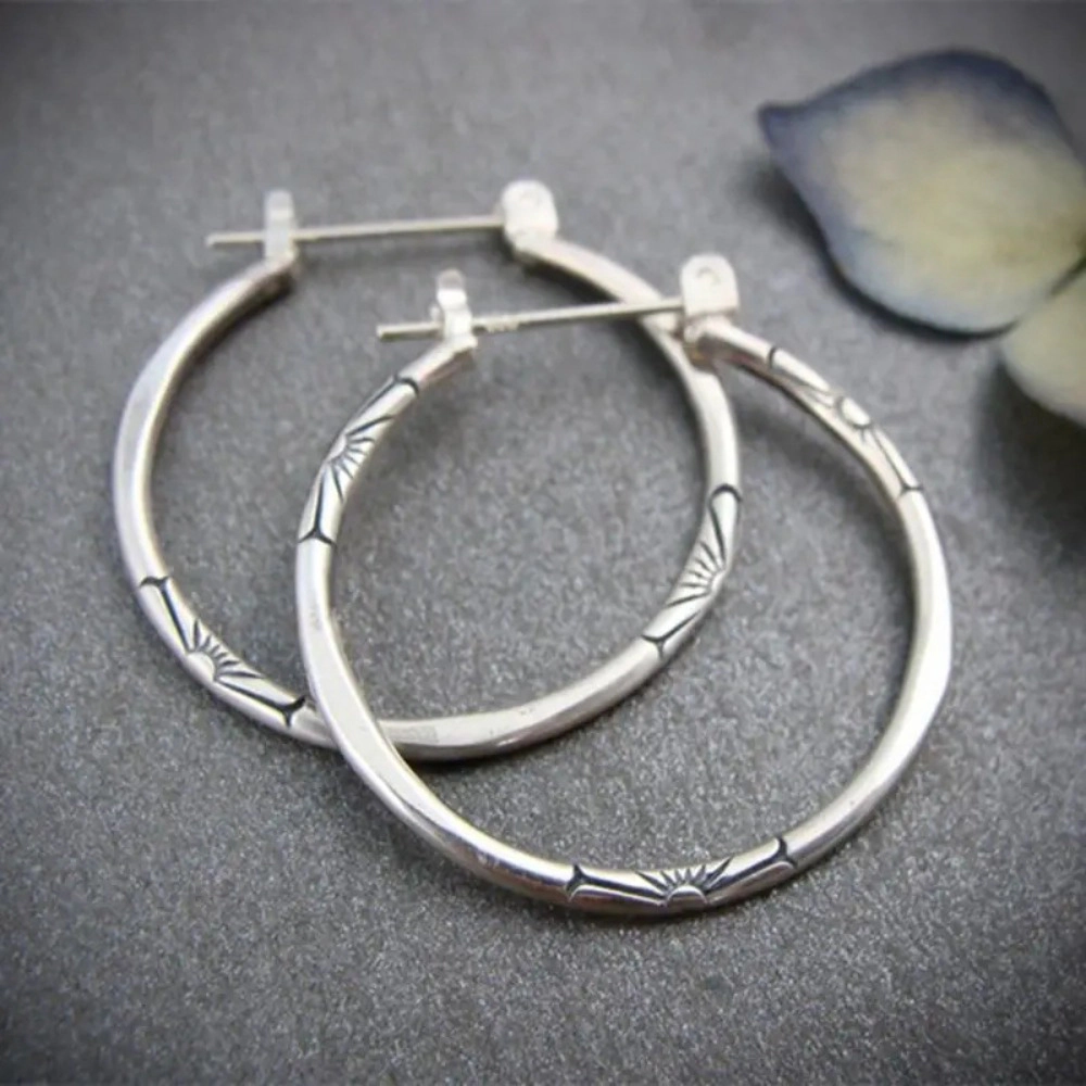 Fashion Vintage Engraved Sunburst Big Circle Earring