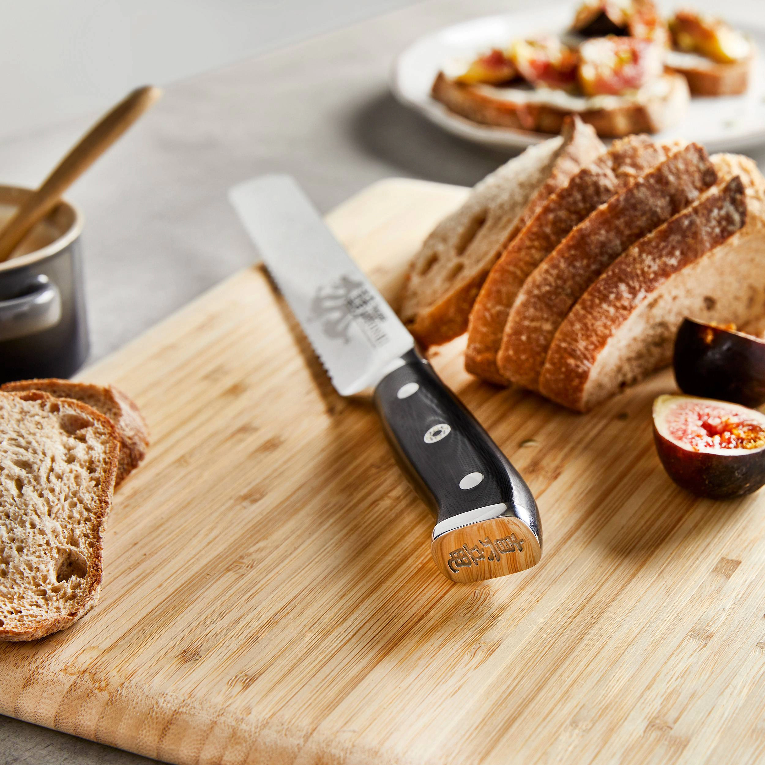 Cuisine::pro® KIYOSHI® Bread Knife 8"