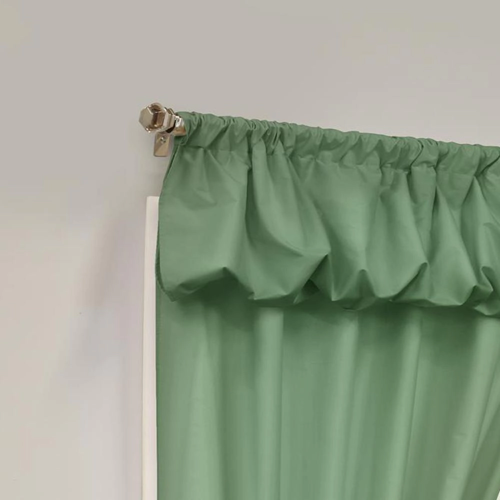 Commonwealth Thermalogic Prescott Energy Efficient 5 Piece Window Curtain Set - Sage