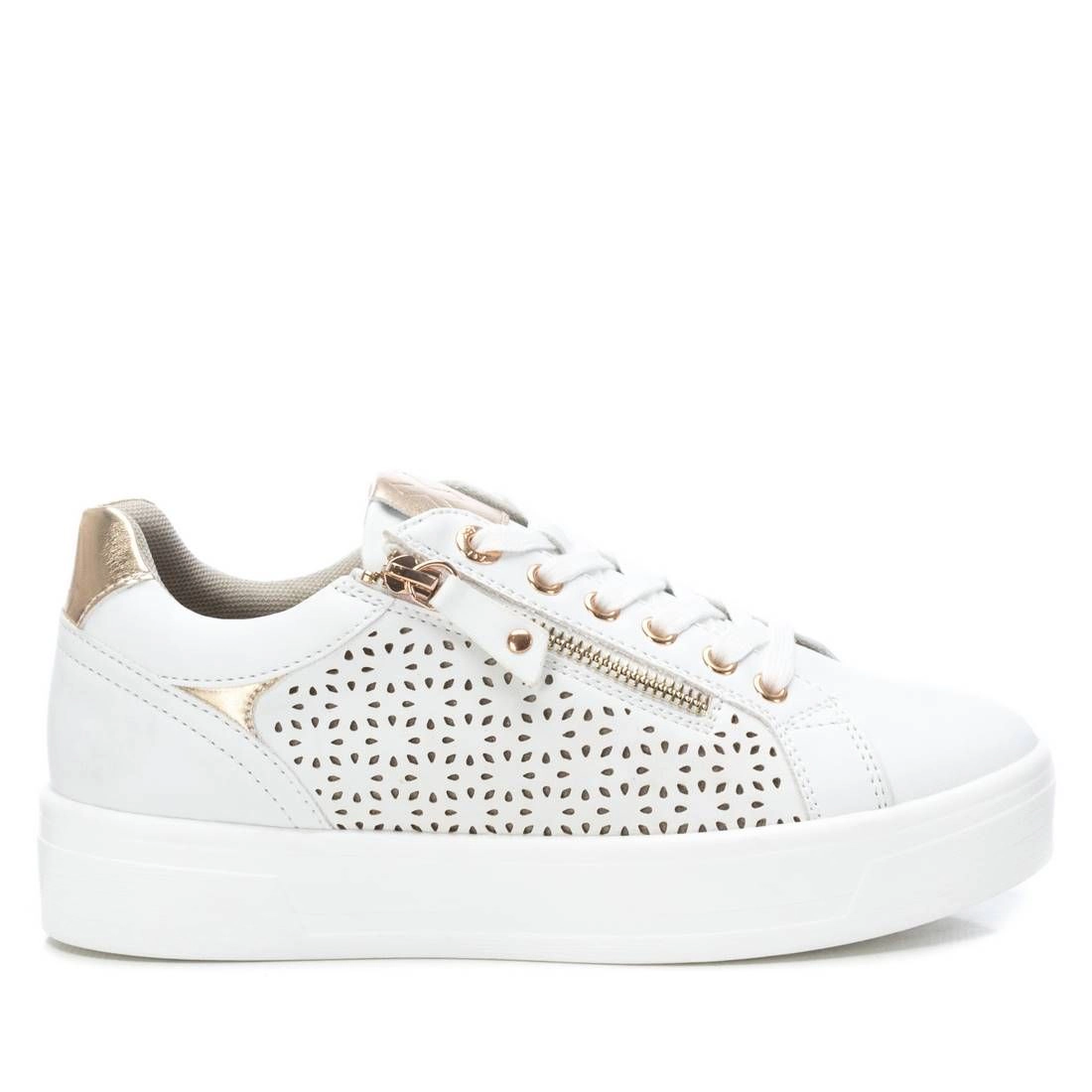 XTI Women's Lace-Up Sneakers Lightweight Non-Slip Rubber Sole