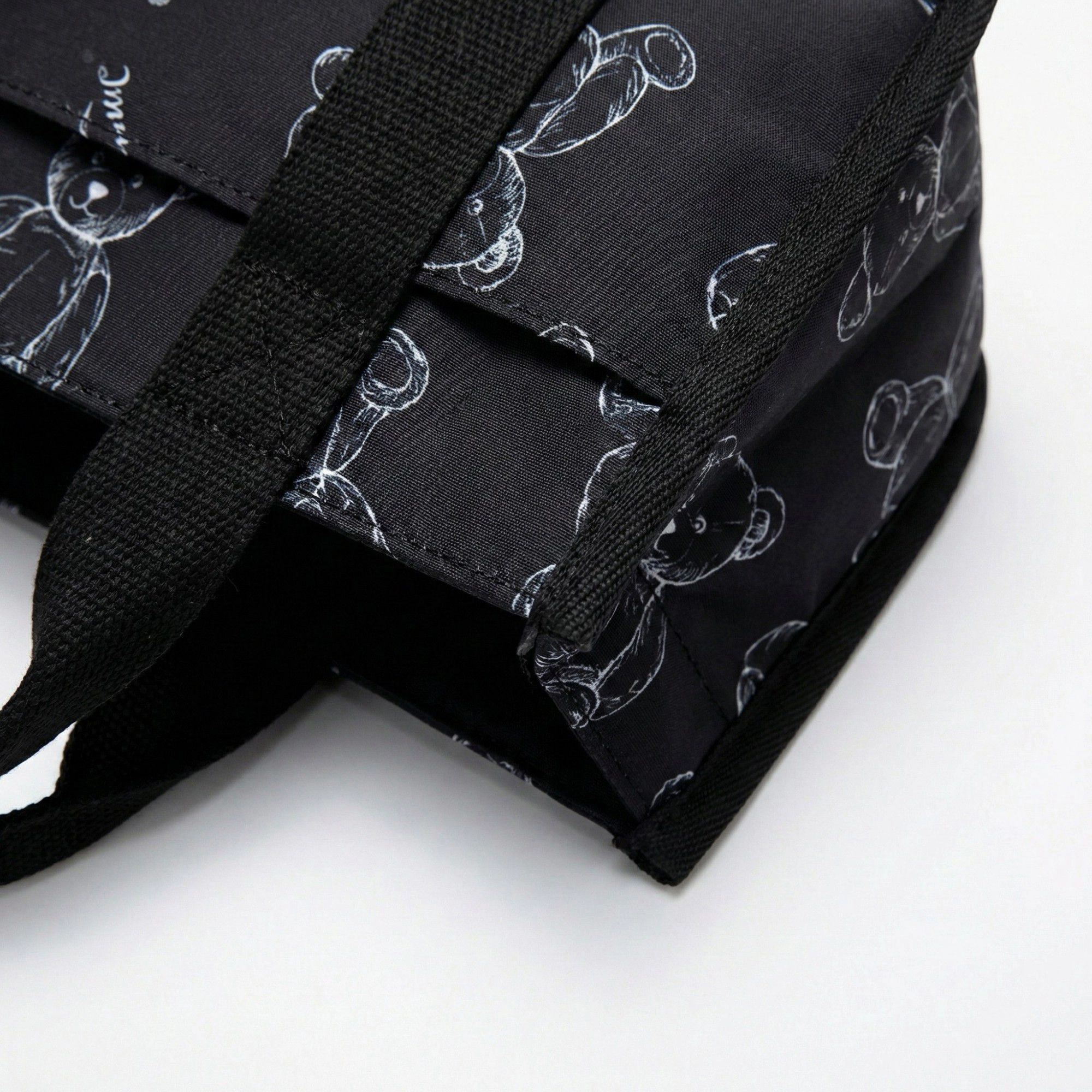 Alilang Women's Insulated Lunch Tote Bag with Teddy Bear Print Adjustable Shoulder Strap and Top Handles 8.6x10.3x6.7in