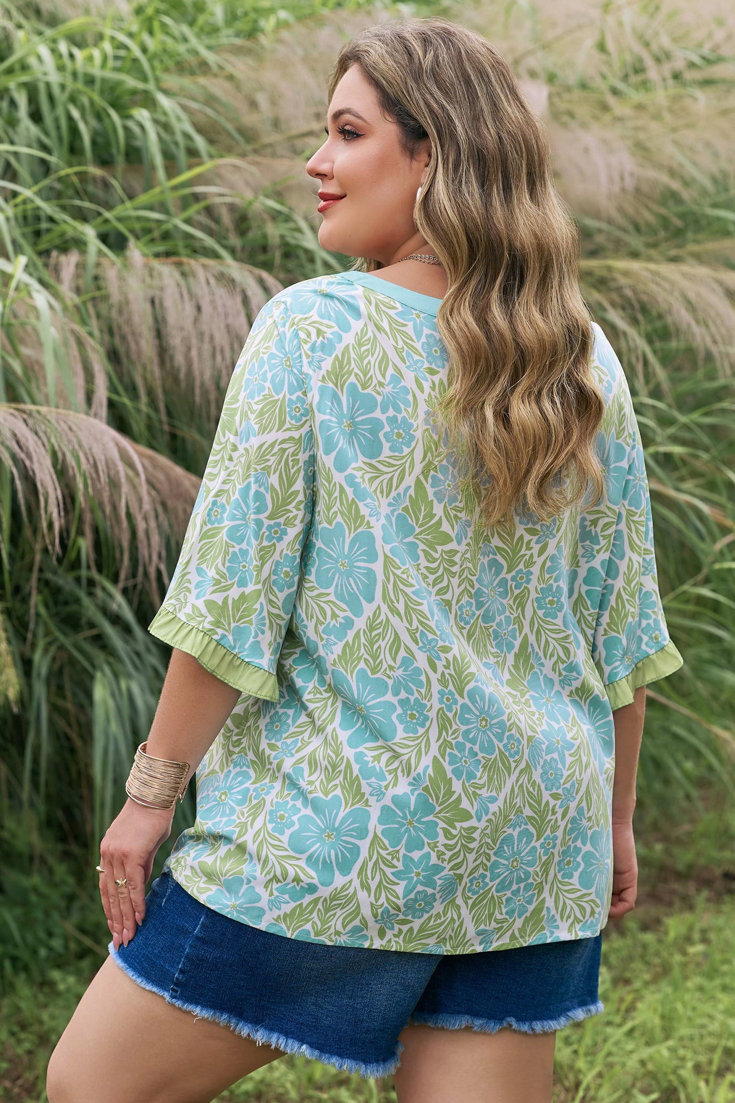 Threaded Pear Elina Trim Short Sleeve PLUS Blouse