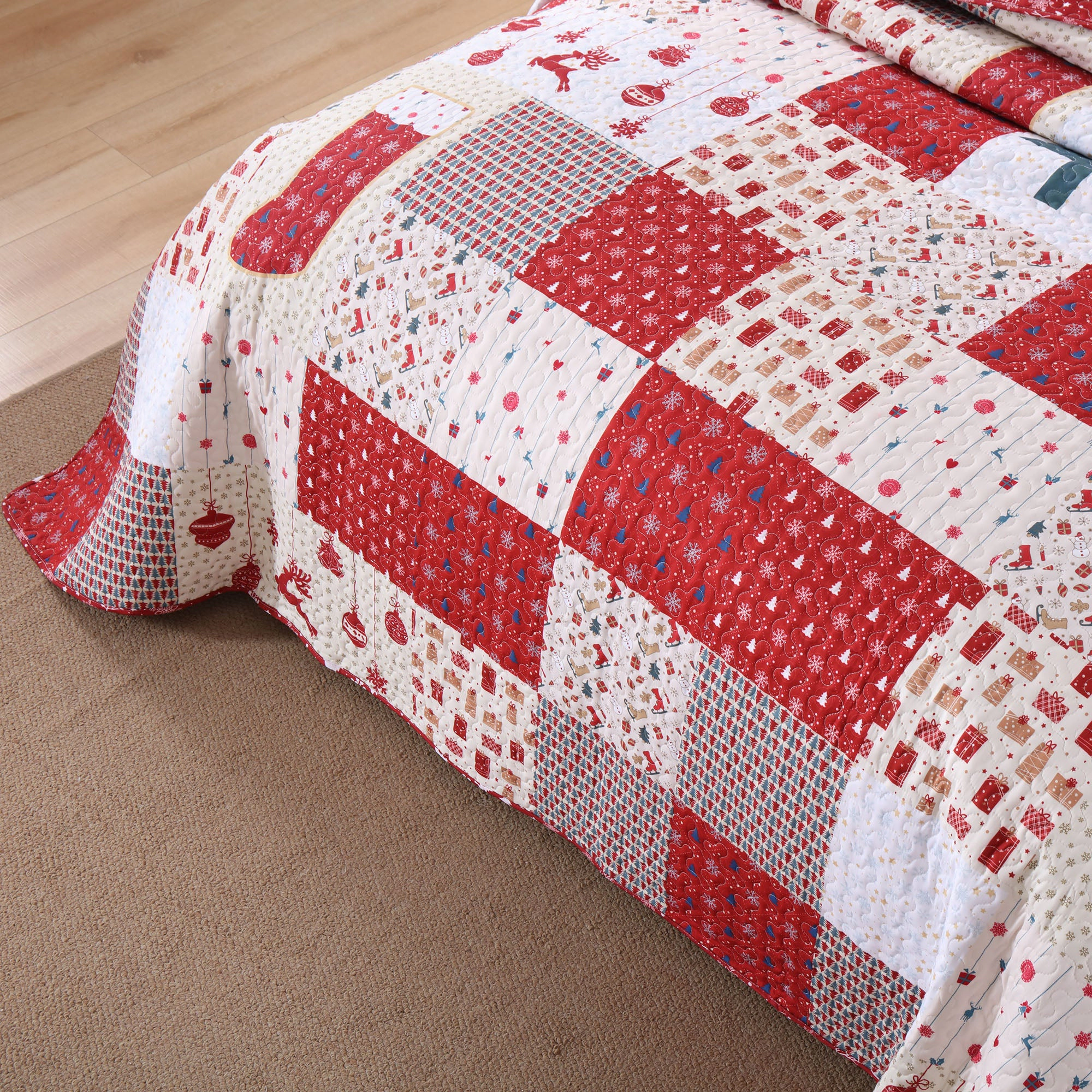 MarCielo 3 Pieces Christmas Holiday Quilt Bedspread Set