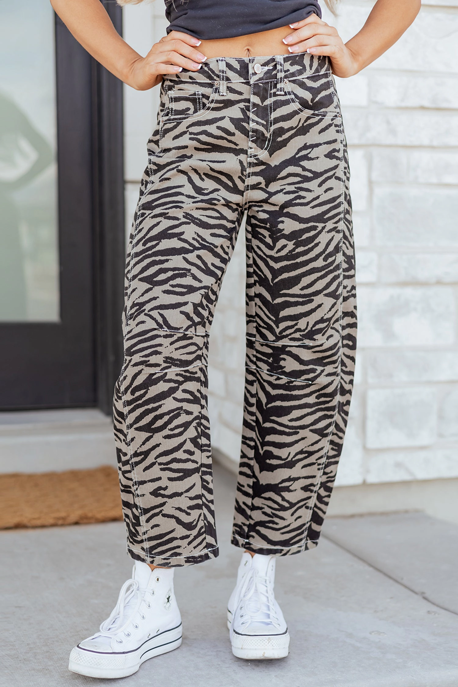 Threaded Pear Women's Hunter Printed Wide Leg Jeans