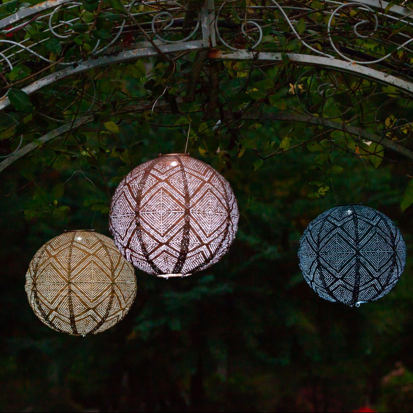 Allsop Home & Garden Soji Stella Market 12 Solar Lantern