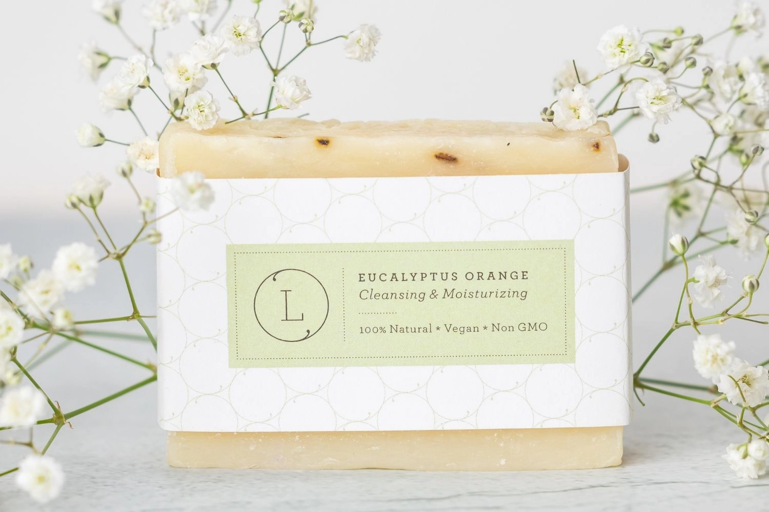 Lizush  6-Piece Handmade Cold-Process Natural Soap Gift Set - Assorted 4 oz Bars
