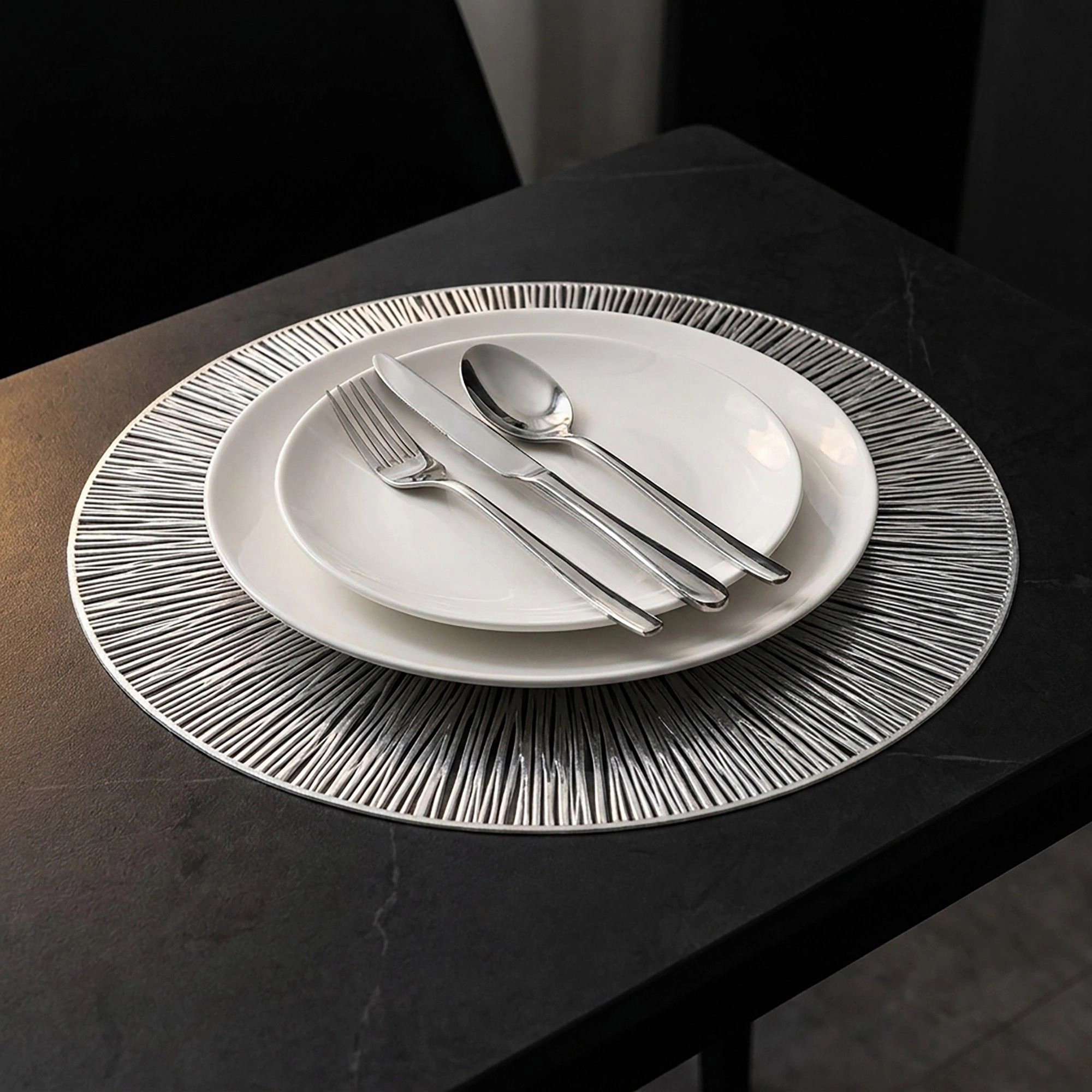 Alilang Unisex 4-Pack Metallic Round PVC Placemats Heat Resistant Textured Table Mats