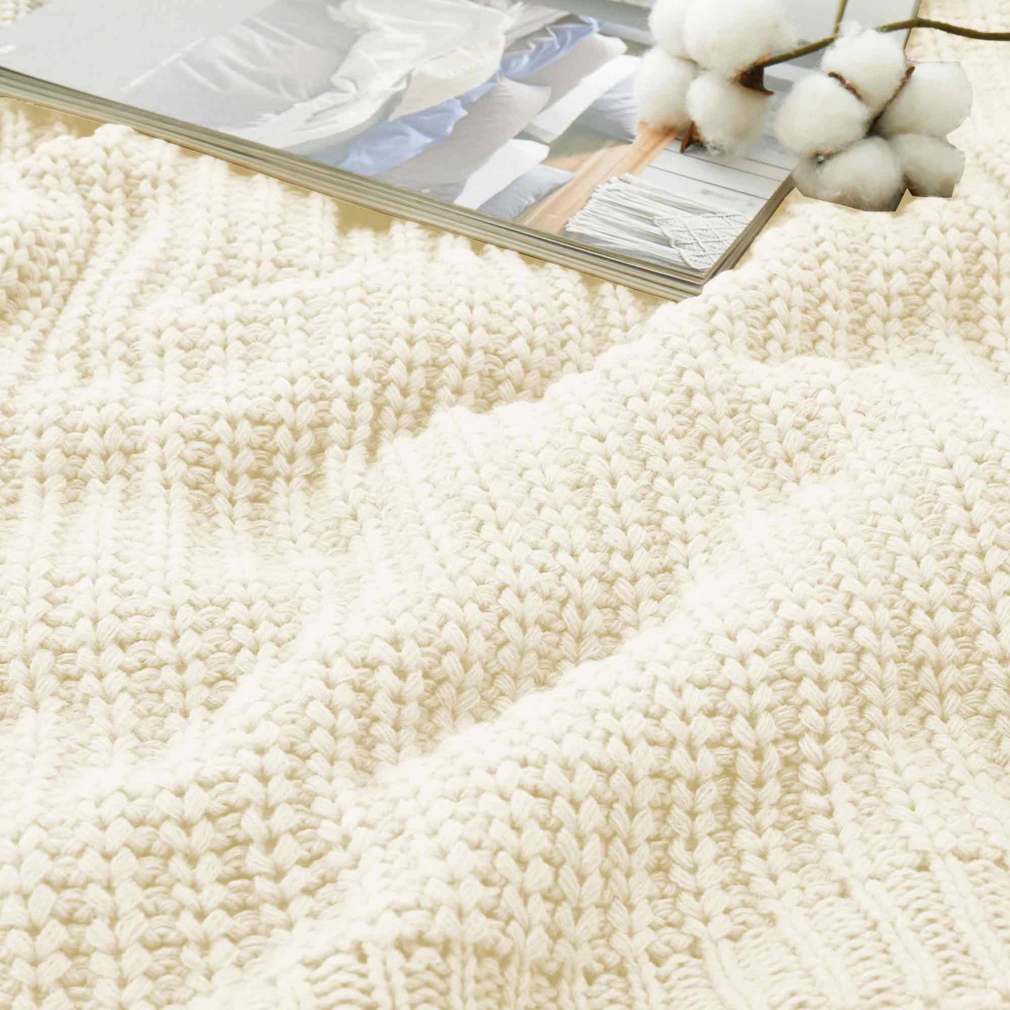 PEACENEST Soft Knitted Throw Blanket Cozy Decorative for Sofa and Bed