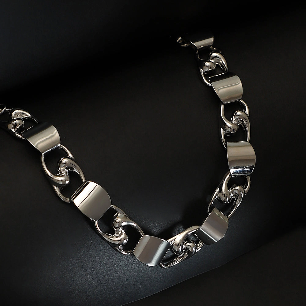 SOHI Women's The Swirlblock-Link Chain Necklace - Metallic Silver