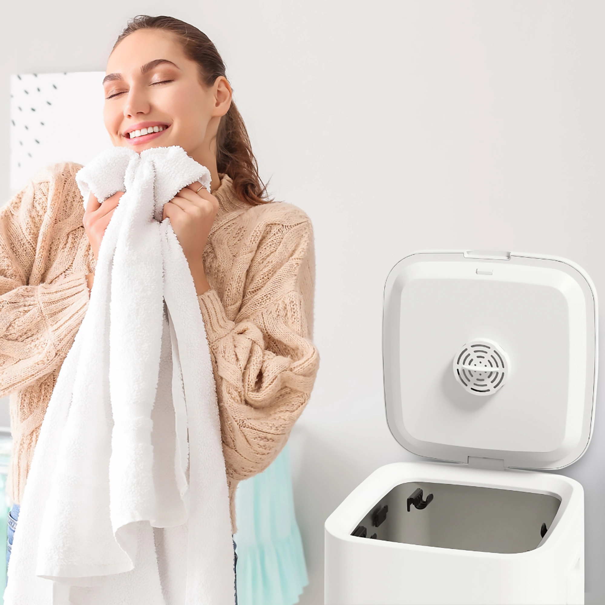 Pursonic Unisex Luxury Towel Warmer with LED Display, 23L Heated Towel Bucket with Rapid Heating, Timer Settings & Auto Shut-Off
