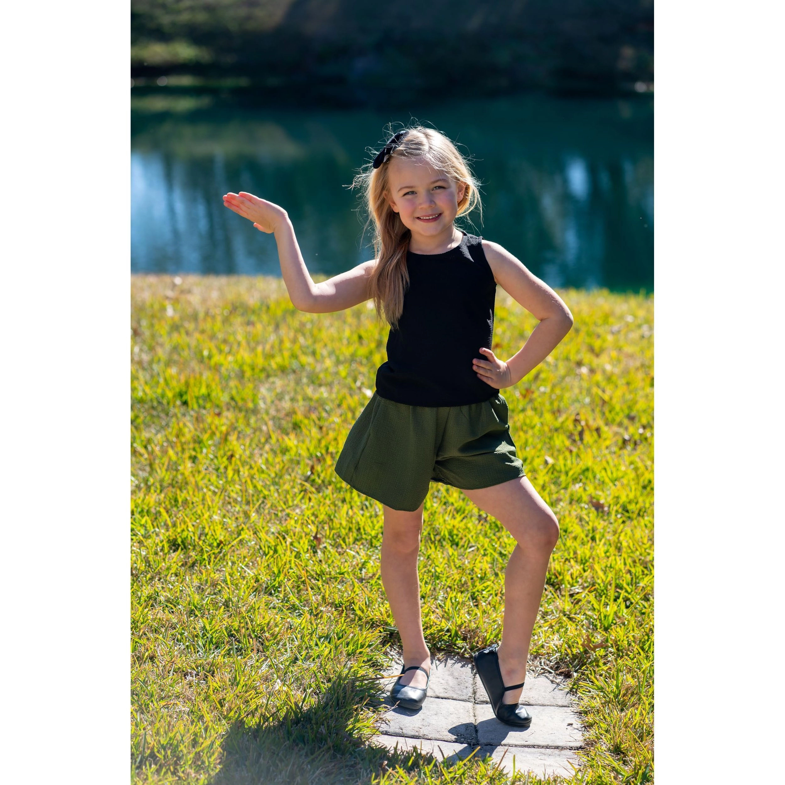 Arshiner Girls Tiedye Set Sleeveless Top And Paperbag Shorts Comfortable Wear