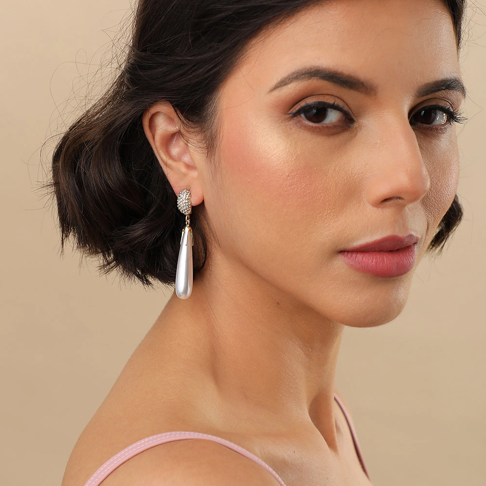 SOHI Women's White Elongated Drop Earrings