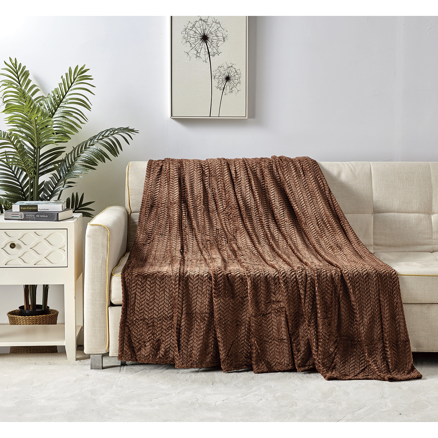 Plazatex Chevron Braided Stylish Soft Comfortable and Lightweight All Seasons Blanket King Choclate