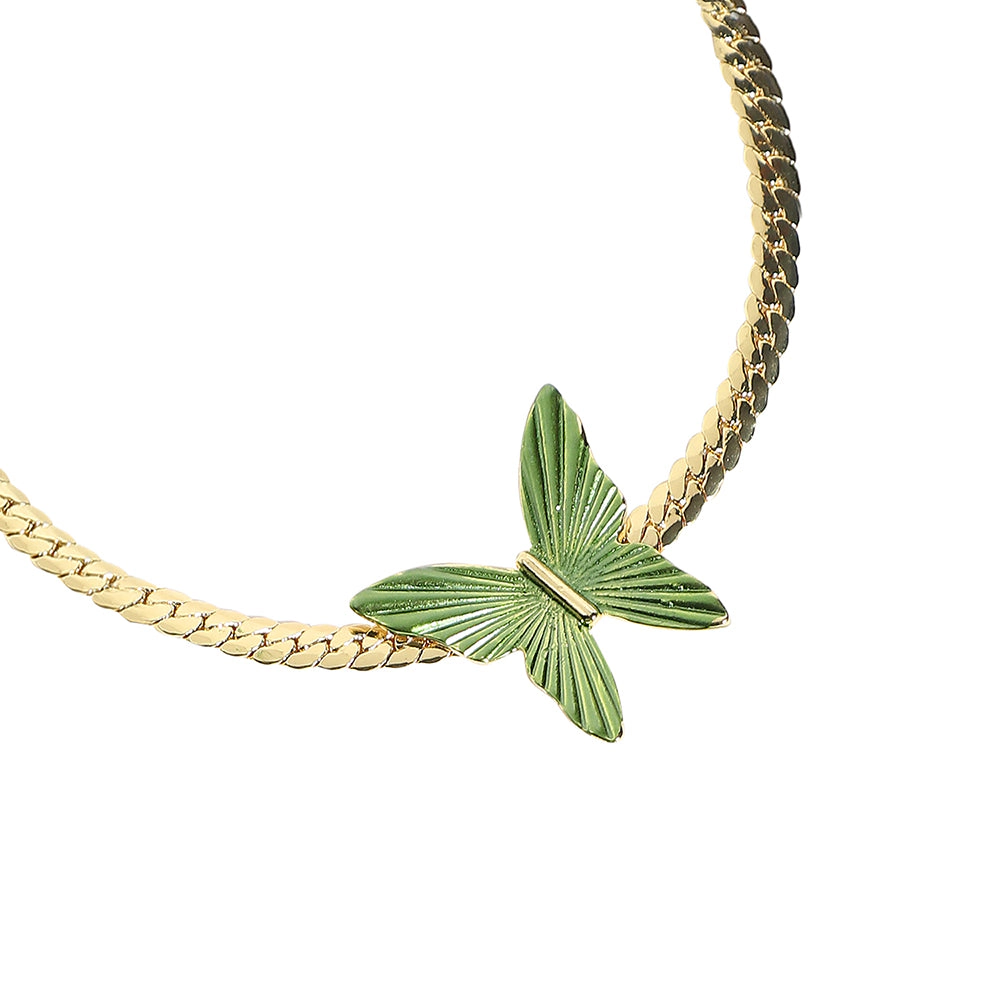 SOHI Women's Majestic Jewel Pendant