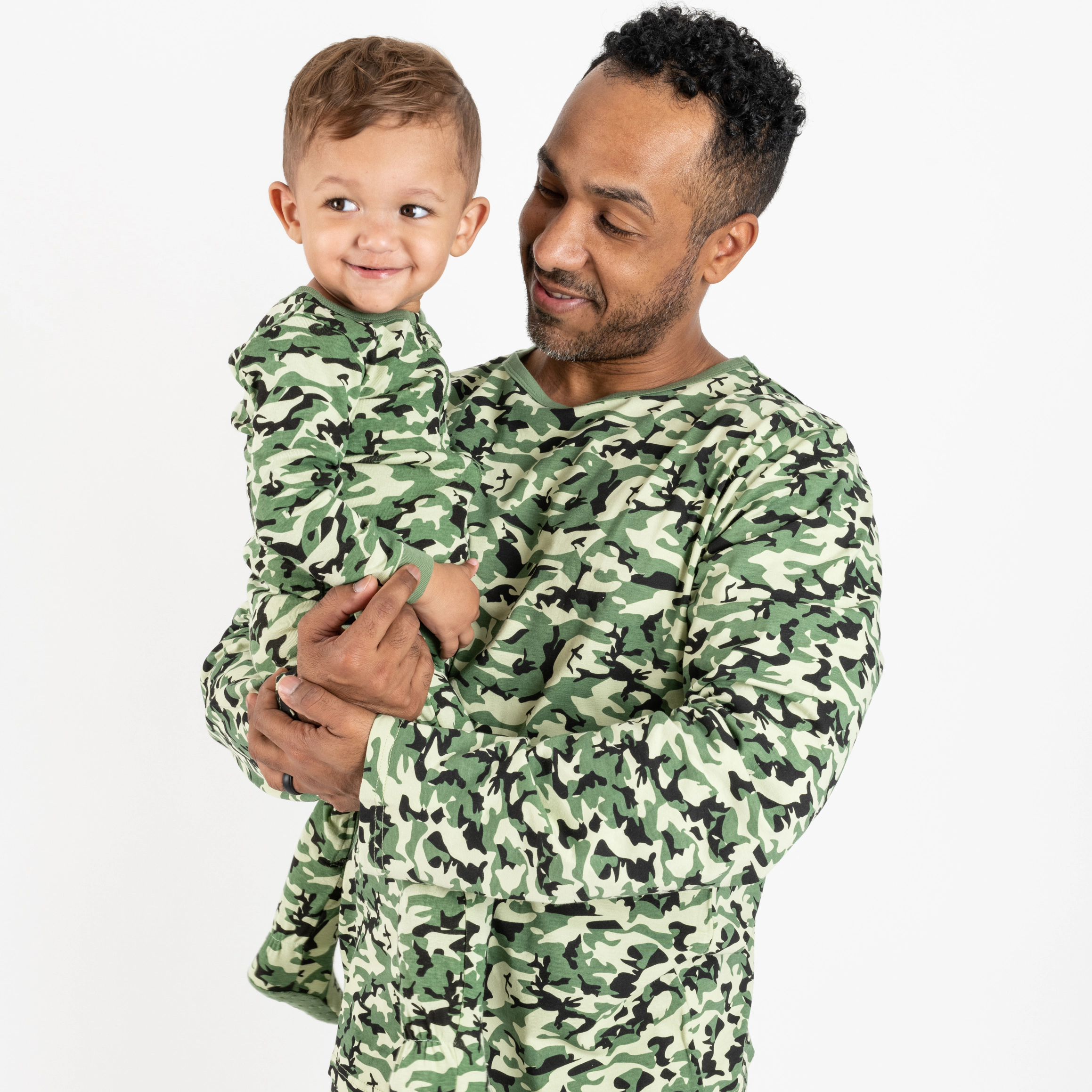 Leveret Baby/Toddler Boys Novelty Print Cotton Footed Pajamas