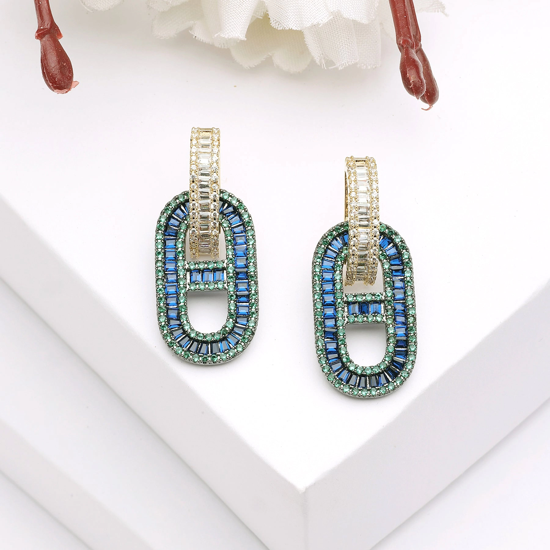 AGP PARIS Womens Diva Cylinderical Drop Earrings