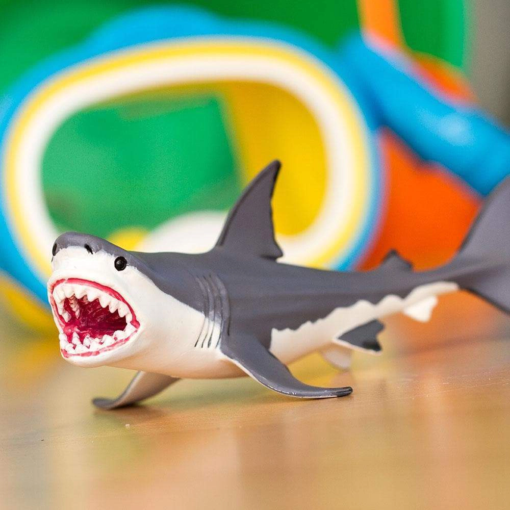 Safari Ltd. - Megalodon Kids Prehistoric/Dinosaur Toy Figure