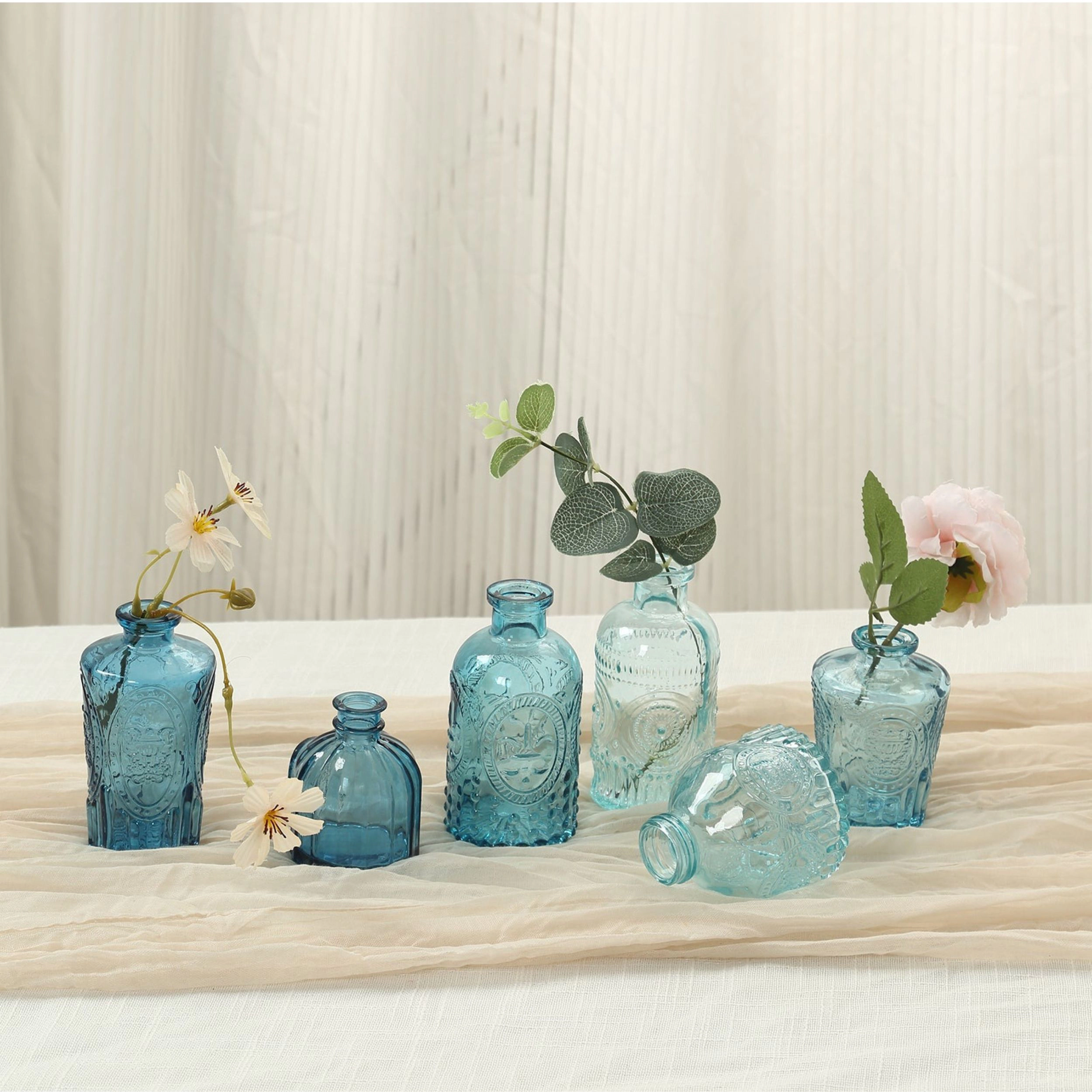 Home Collection Set of 6 Embossed Glass Flower Vases