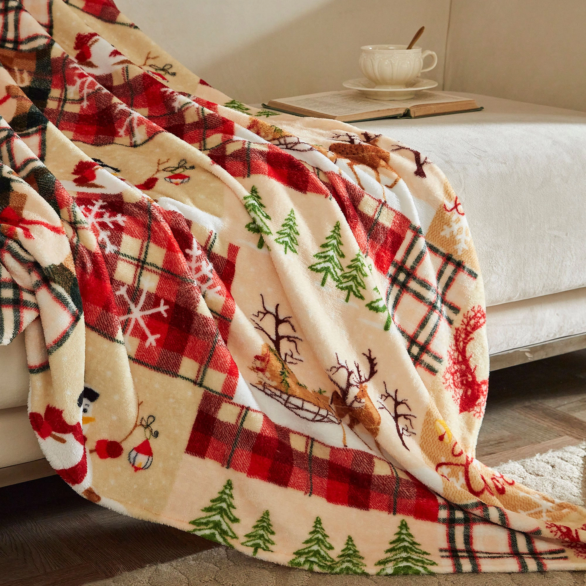 MarCielo Christmas Throw Blanket 50" x 60" – Soft Flannel Quilt Set Bedspread Throw for Couch