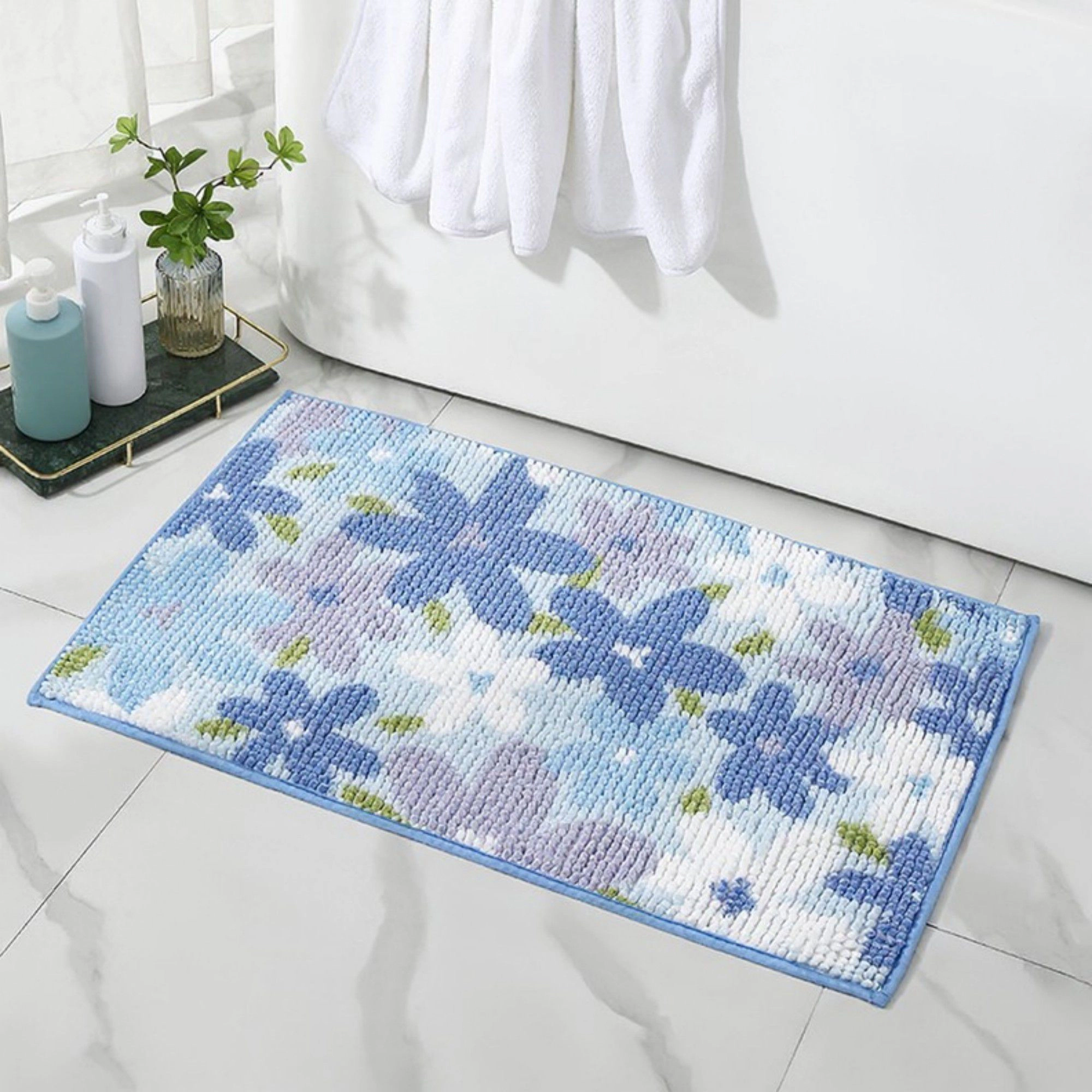 Alilang Unisex Plush Absorbent Bathroom Floor Mat with Floral Pattern Soft Textured Bath Rug for Tub Shower and Sink Are