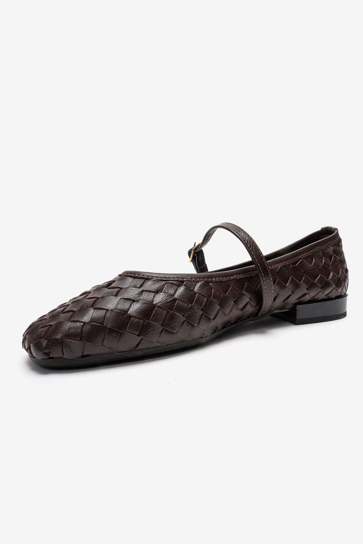 Forever & Always Womens Yevora Leather Woven Strap Ballet Flat