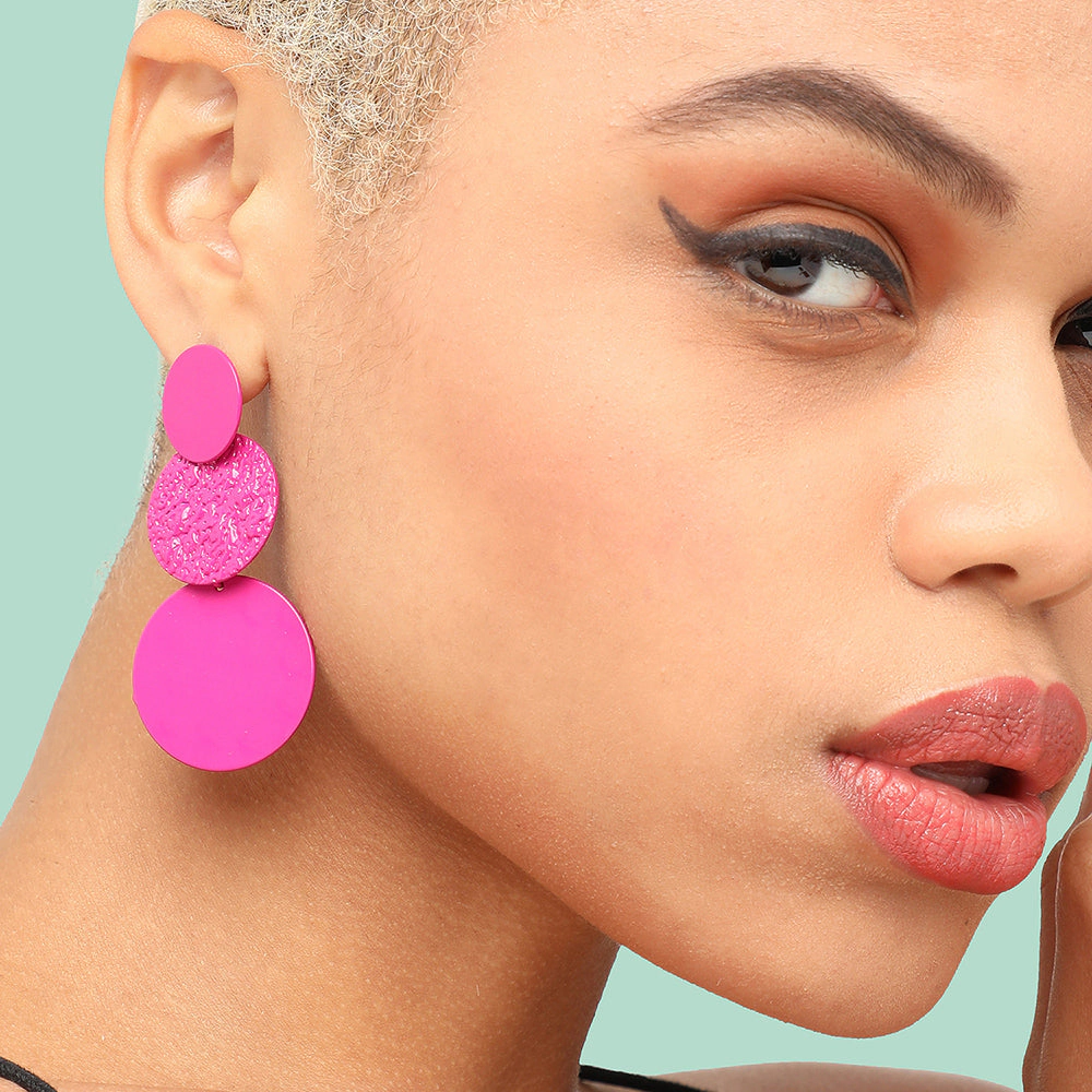 SOHI Women's Silver Dented Drop Earrings