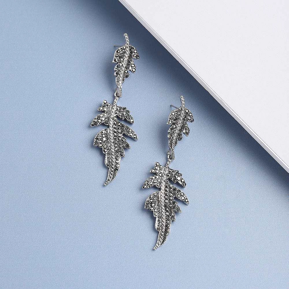 SOHI Women's Black Foliage Drop Earrings
